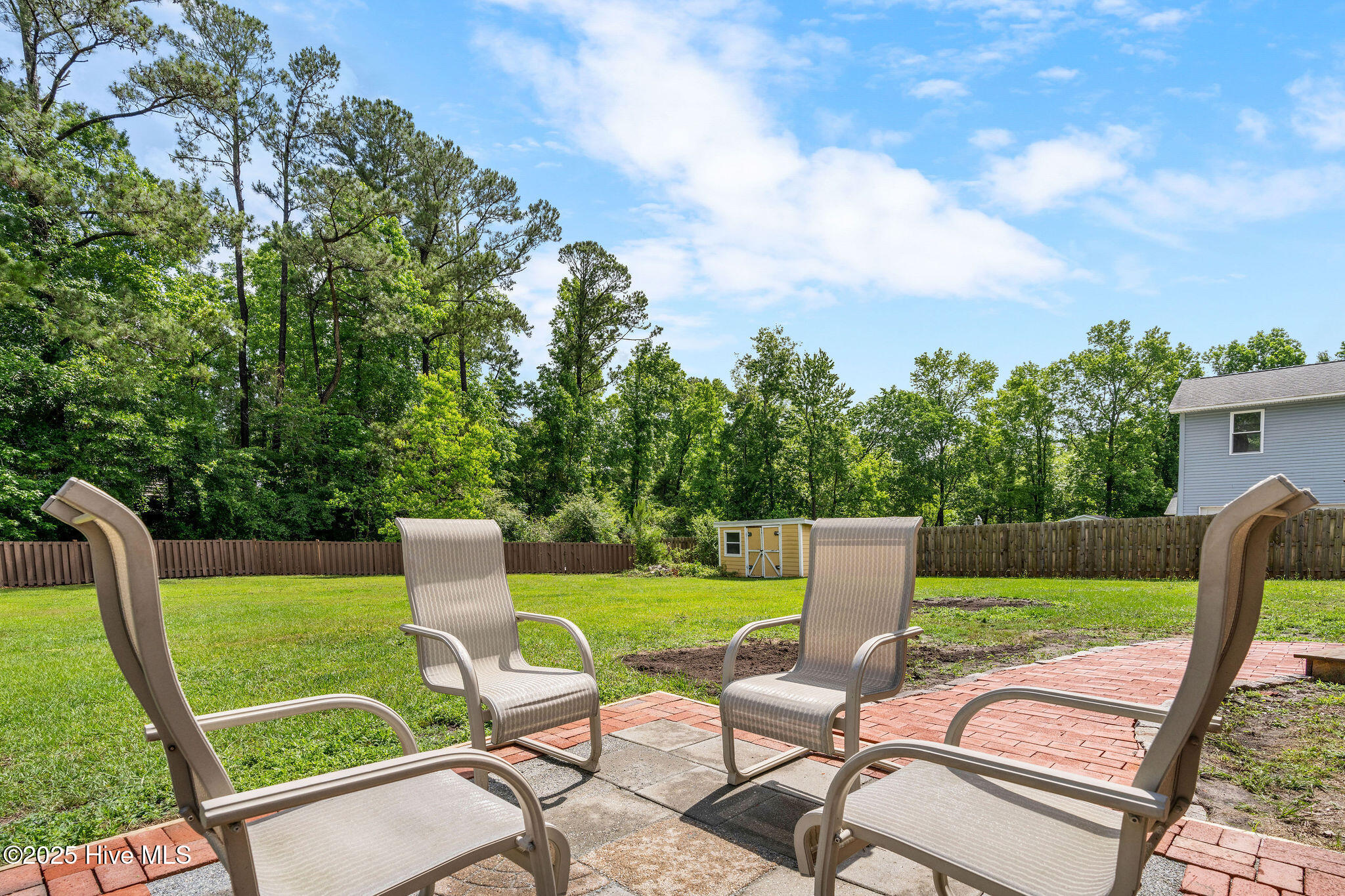 100556030 | Photo 10