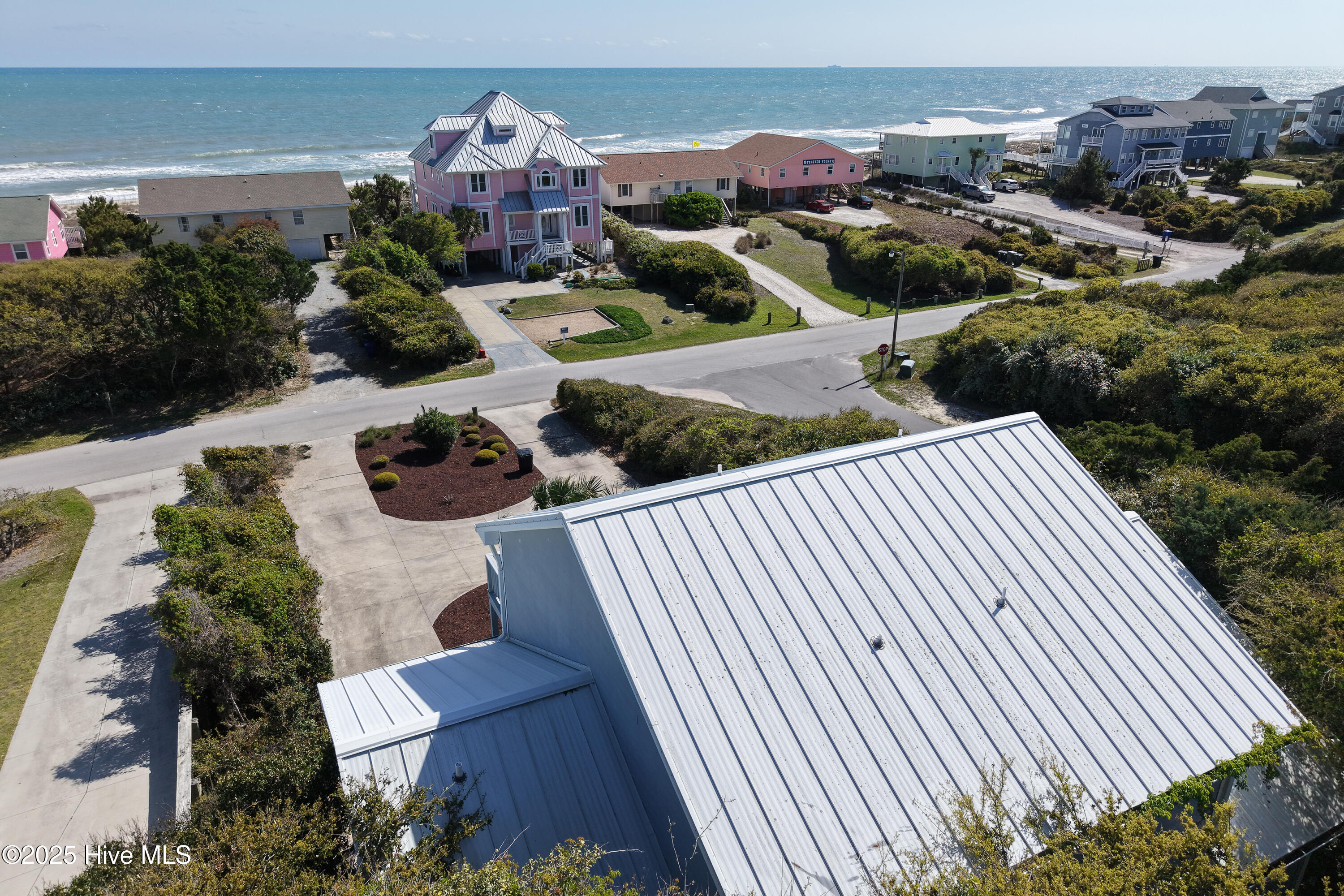 100498545 | Photo 63