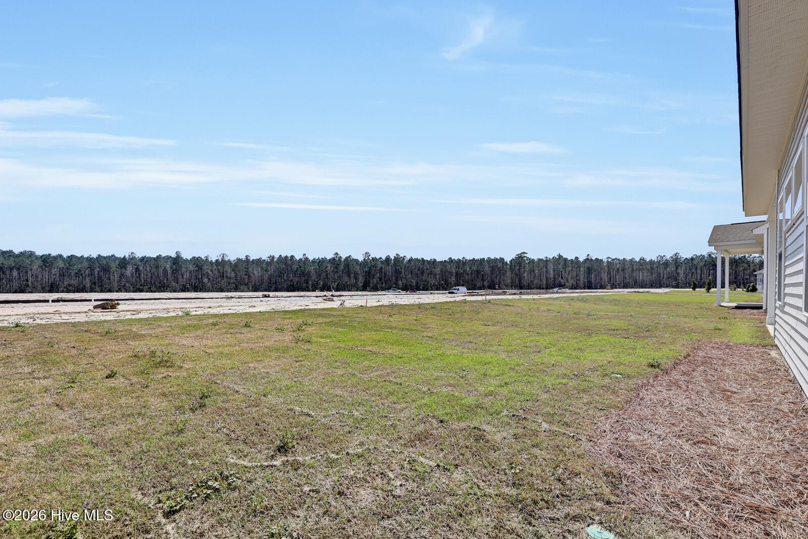 100550326 | Photo 31