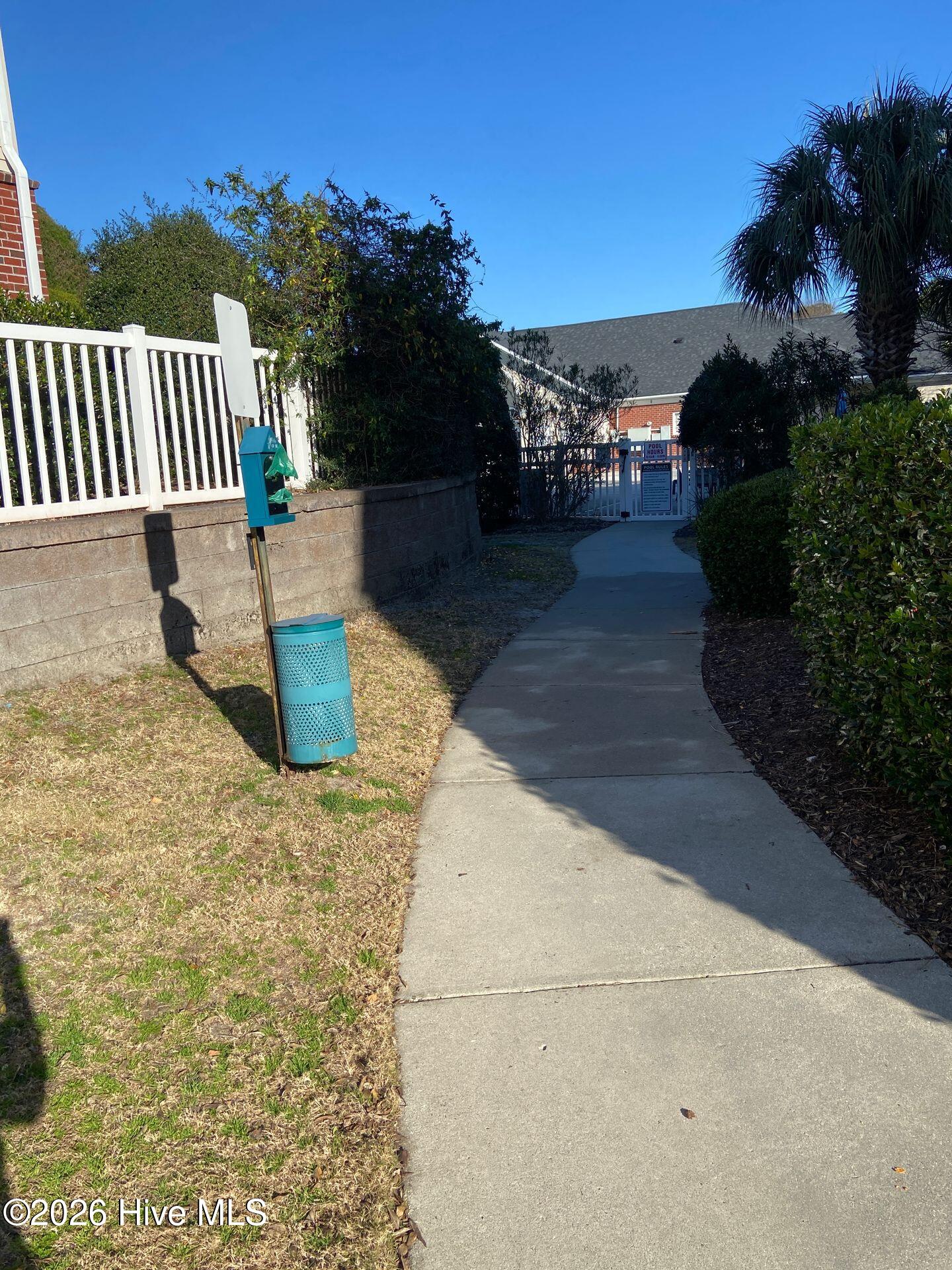 100549389 | Photo 31