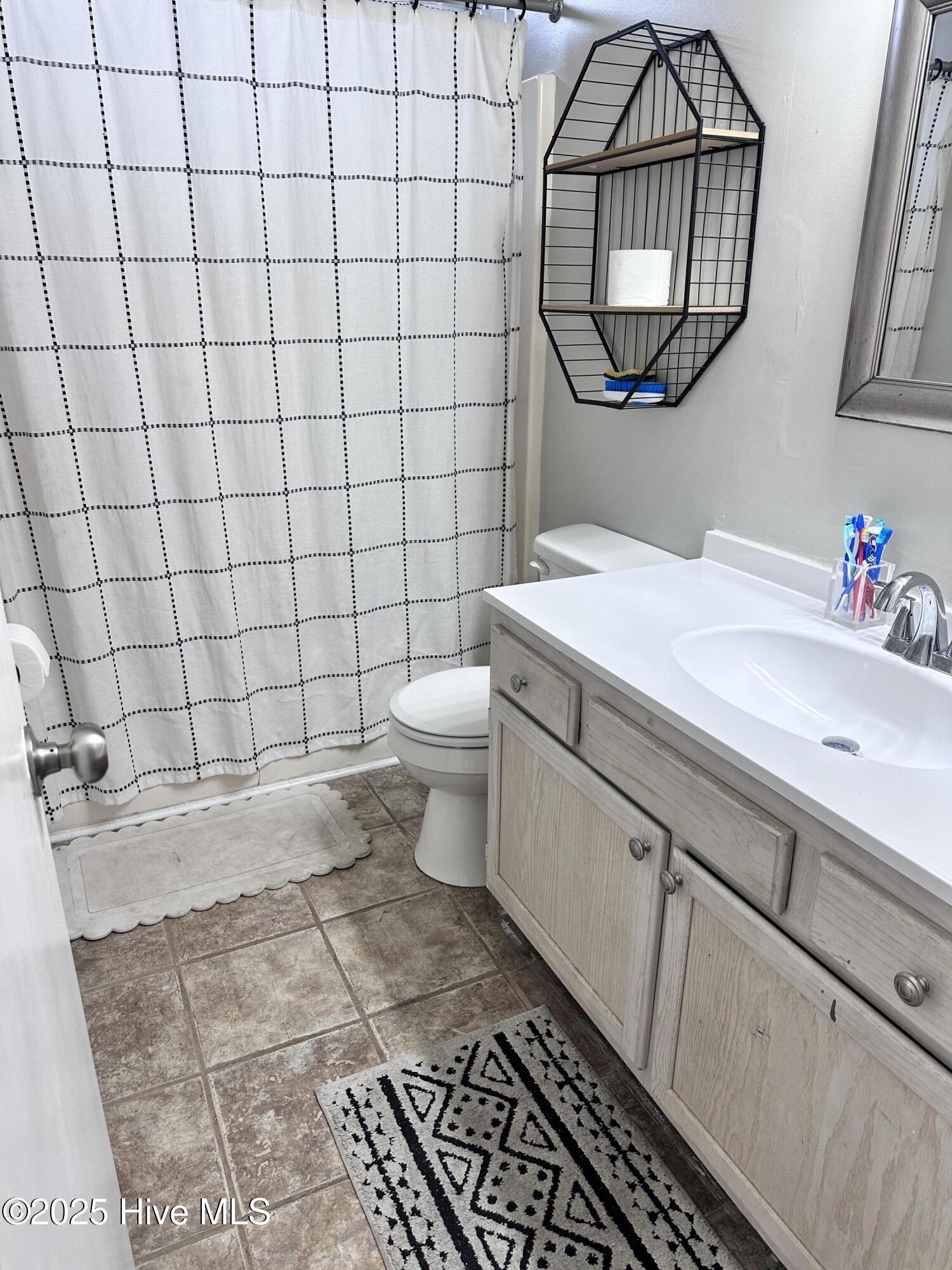 2621 Idlebrook Circle, Midway Park, NC 28544 – photo 16: Fullbath (31)