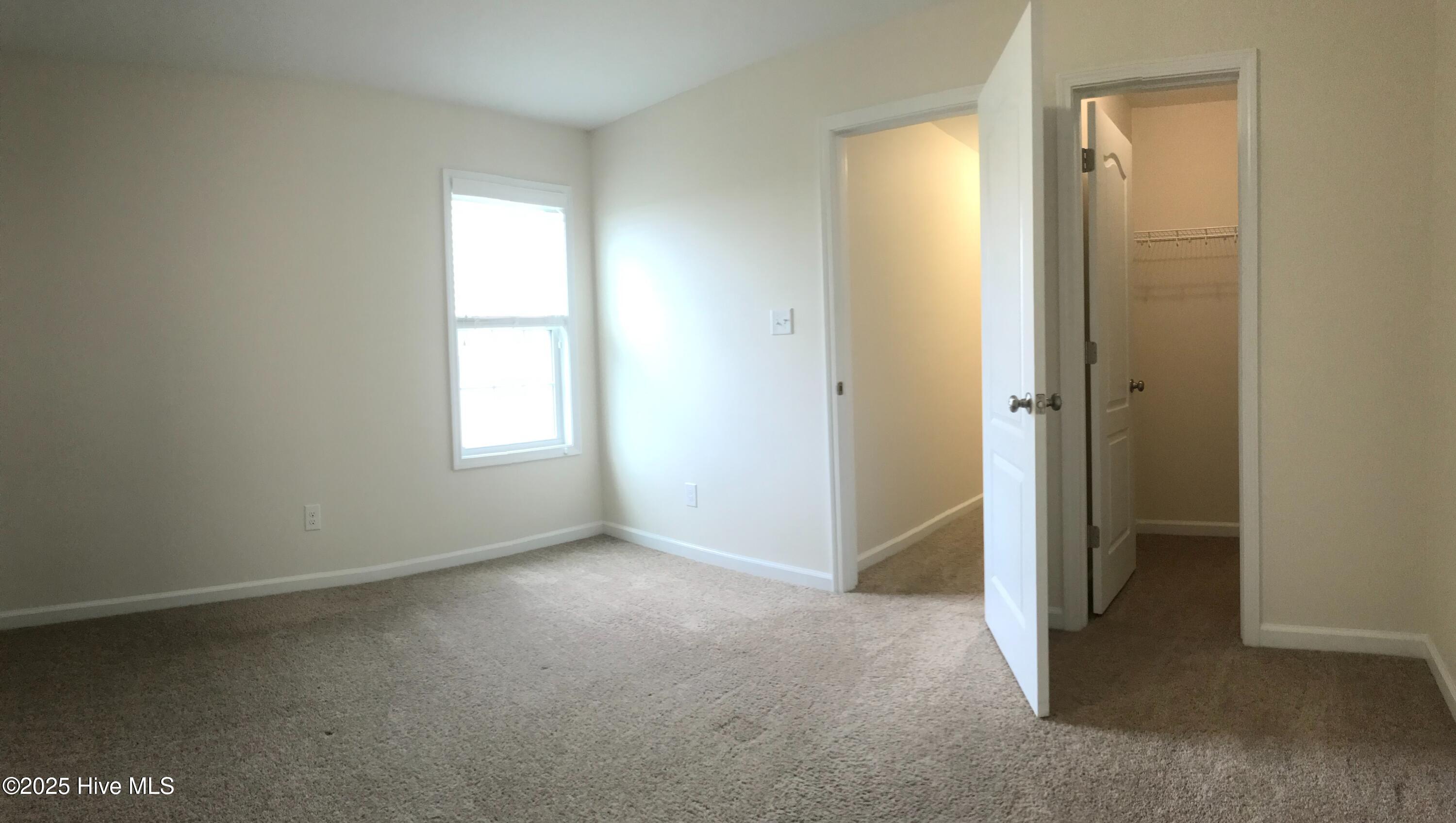 100544459 | Photo 47