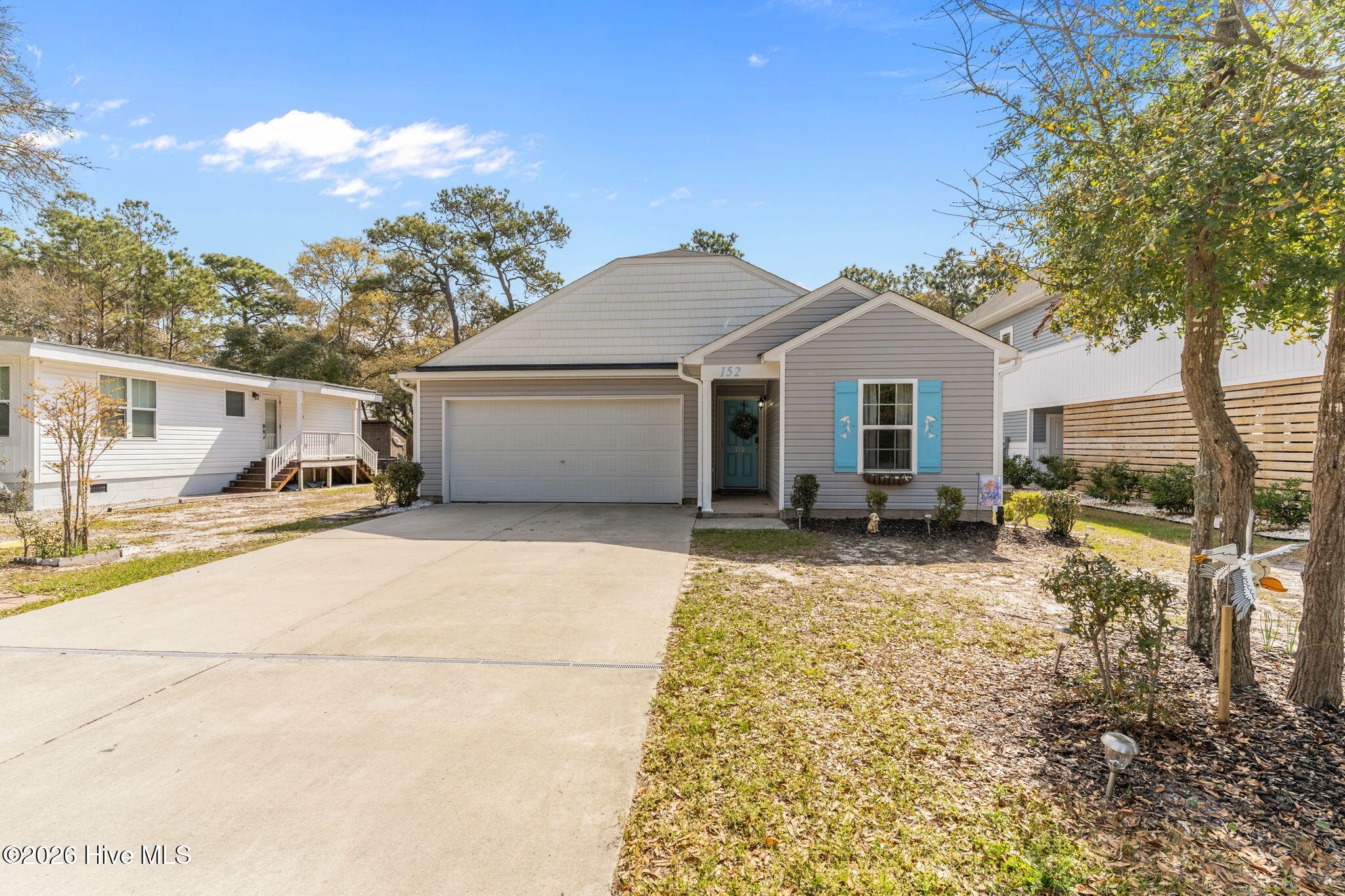 100564480 | Photo 50