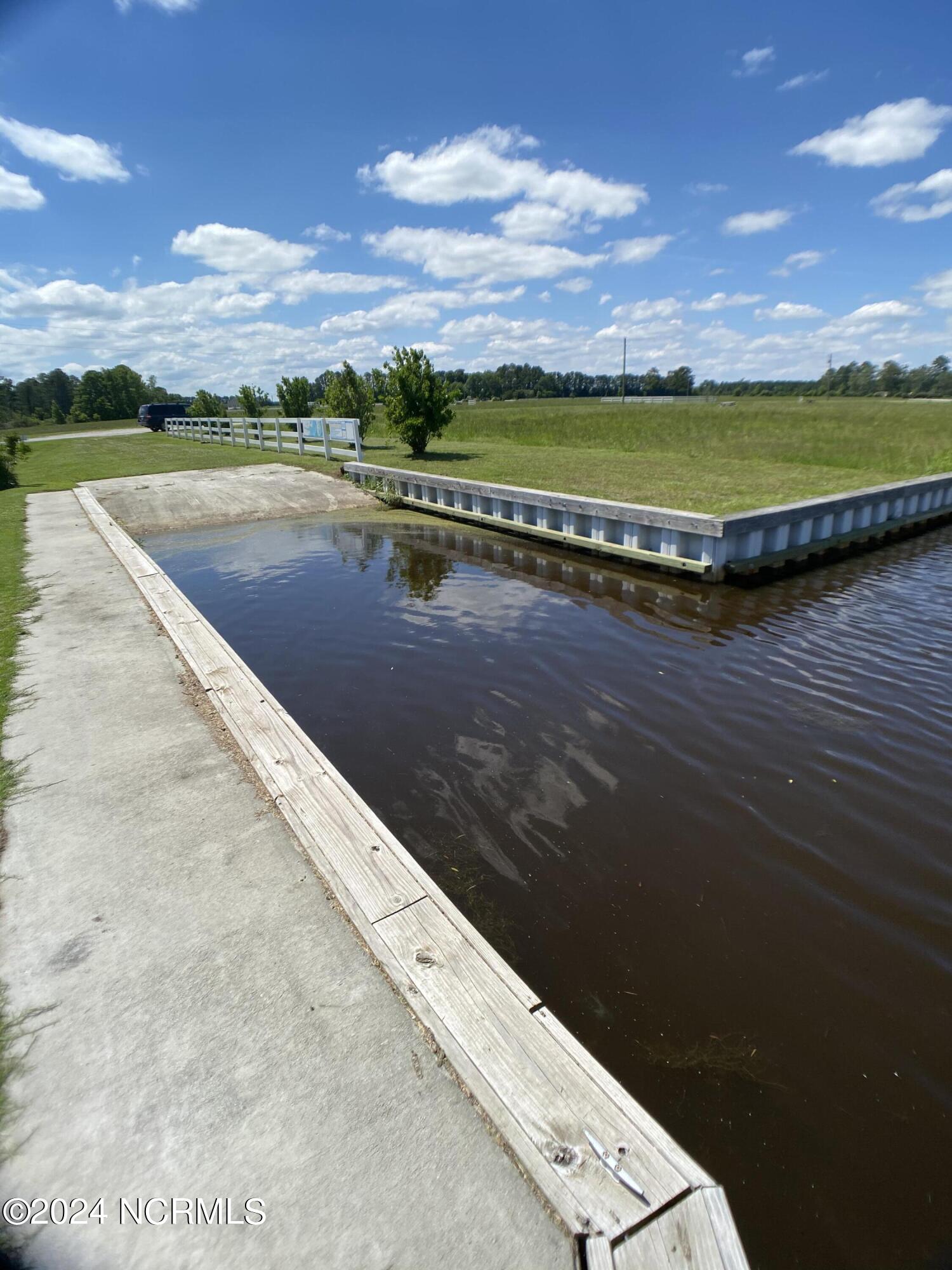 276 N Pointe Drive, Belhaven, NC, 27810