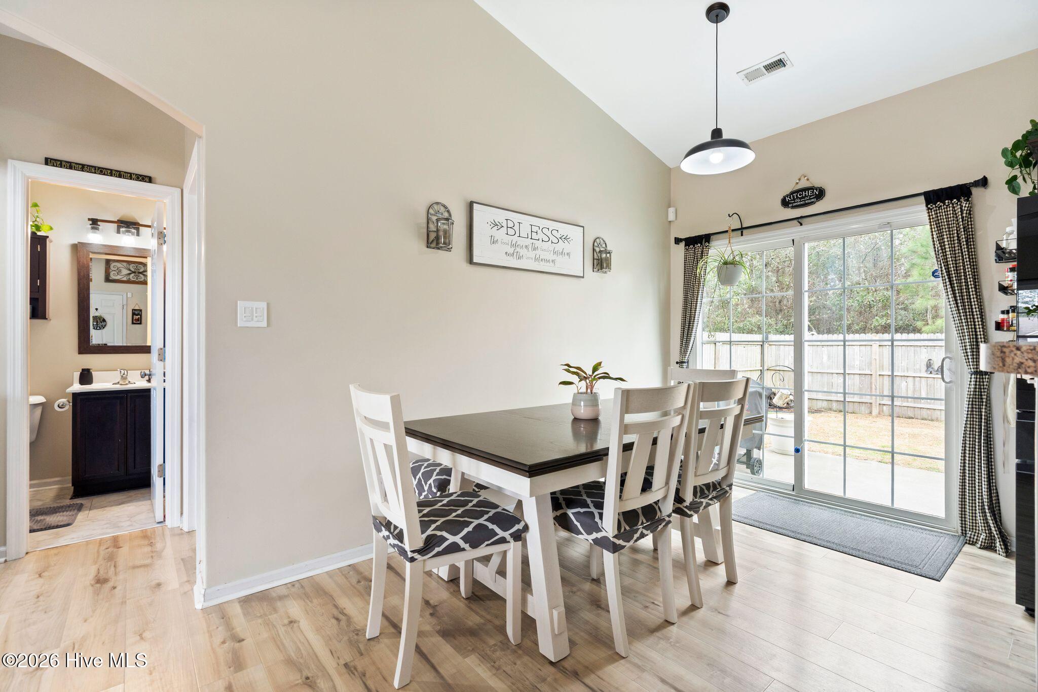 104 Lilac Lane, Richlands, NC, 28574