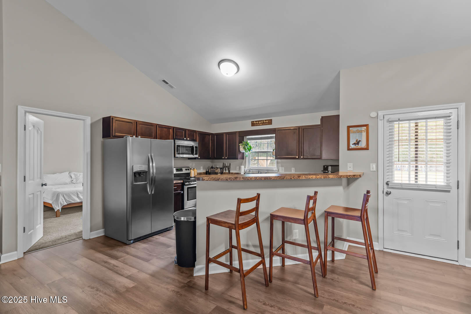 100540006 | Photo 13