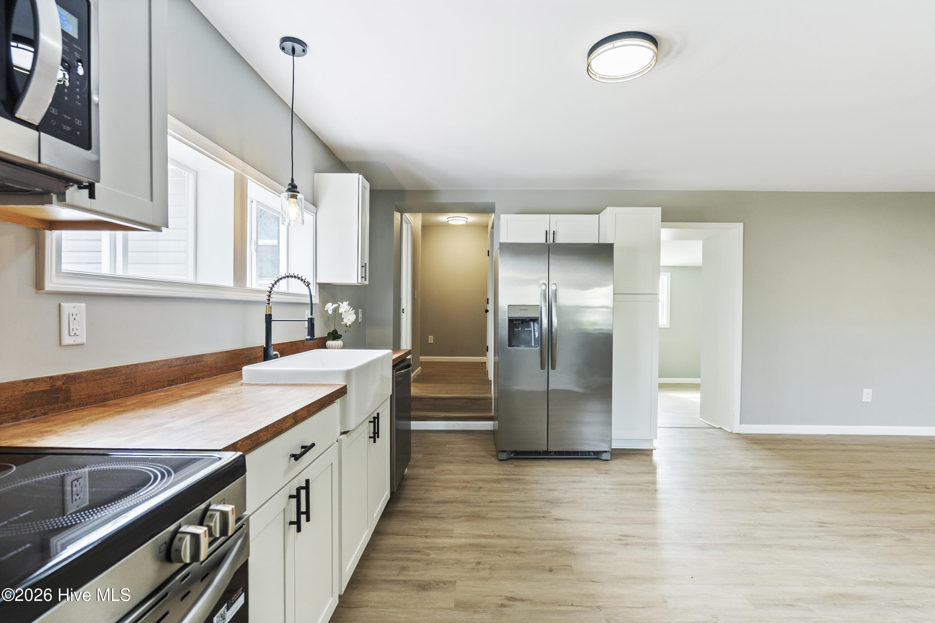 100556703 | Photo 20