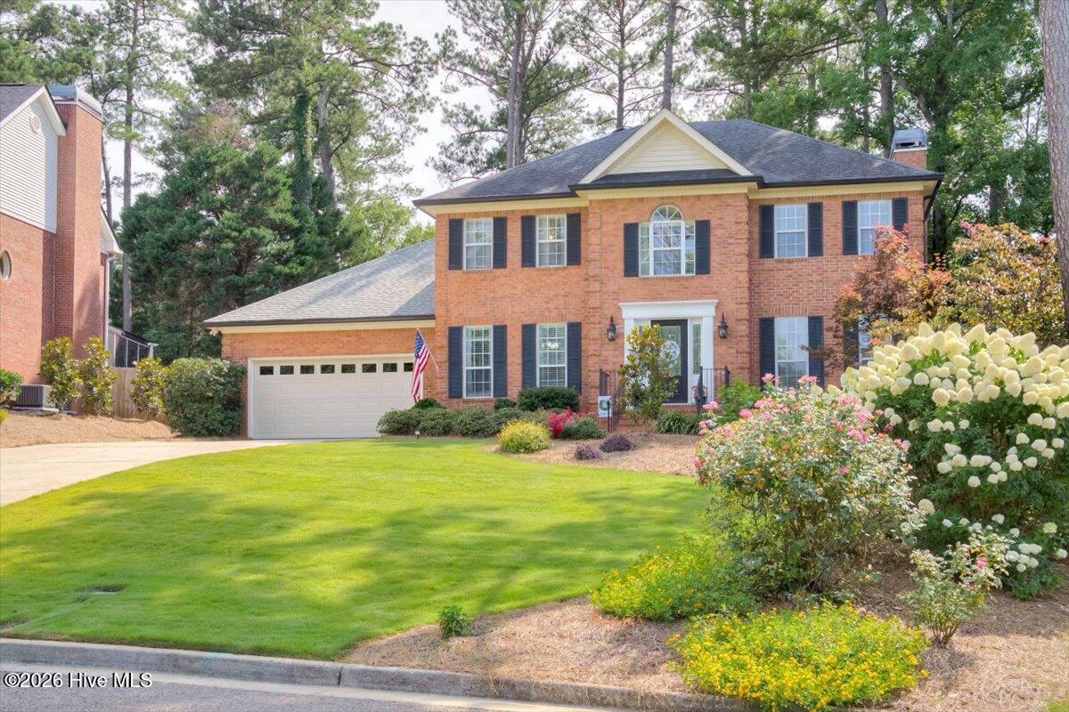 1356 Montrose Place