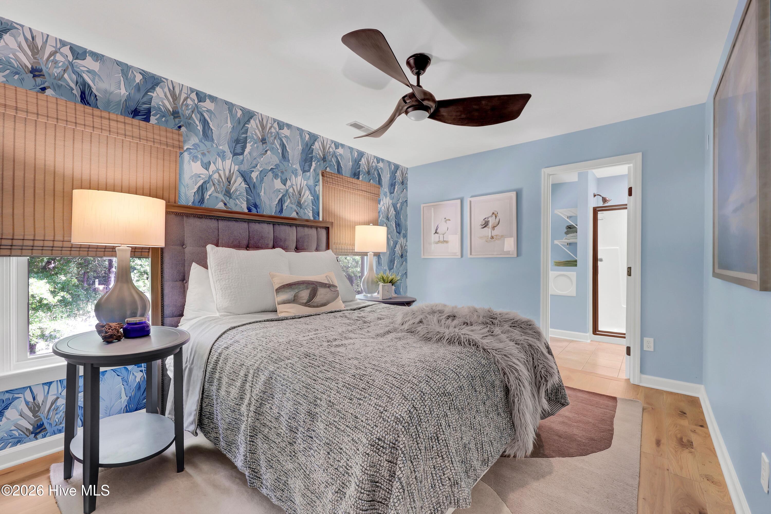 100569392 | Photo 29