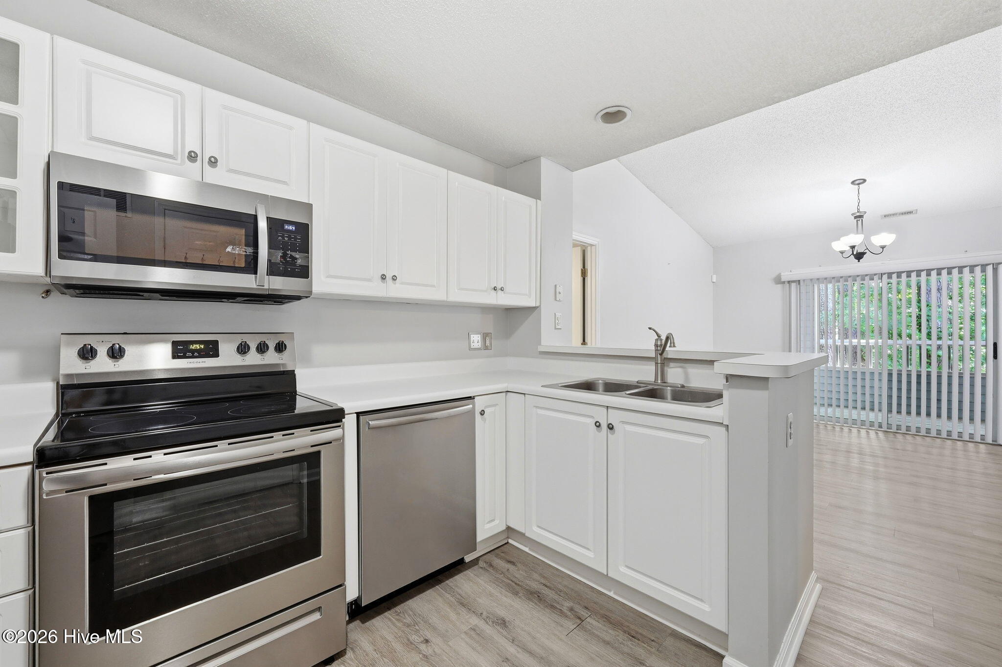 Exterior photo of 2591 Thackery Road F, Greenville, NC 27858. MLS: 100579725