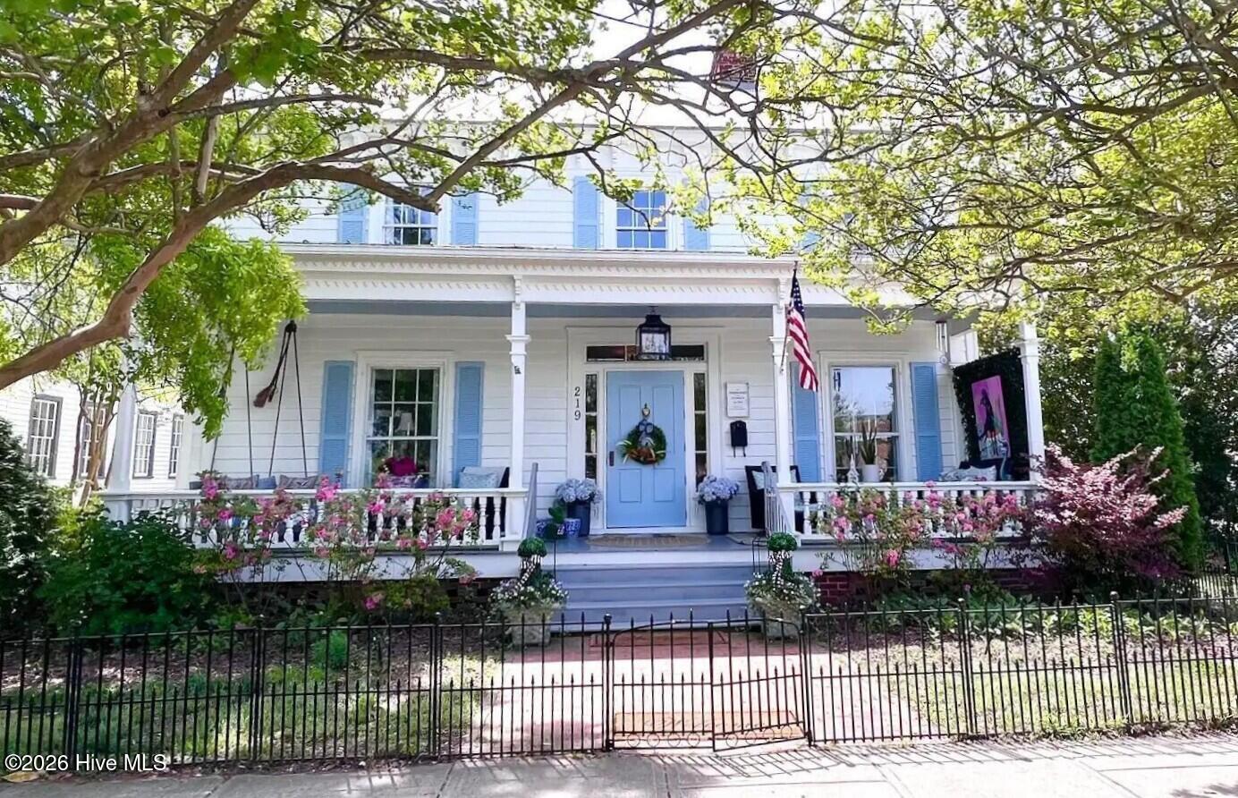 219 Pollock Street,New Bern