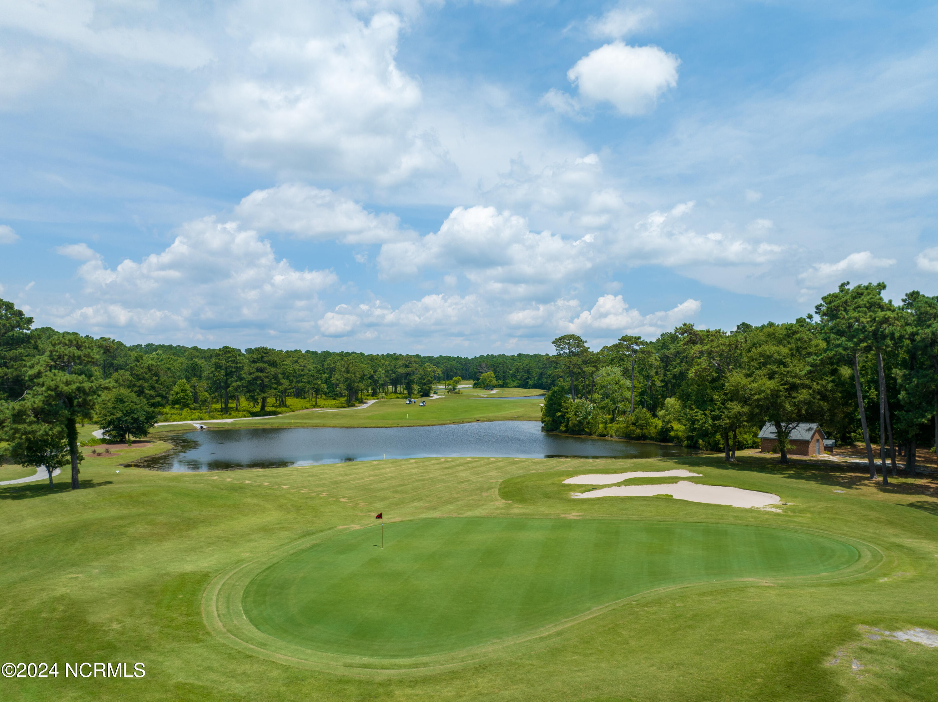 100472919 | Photo 41