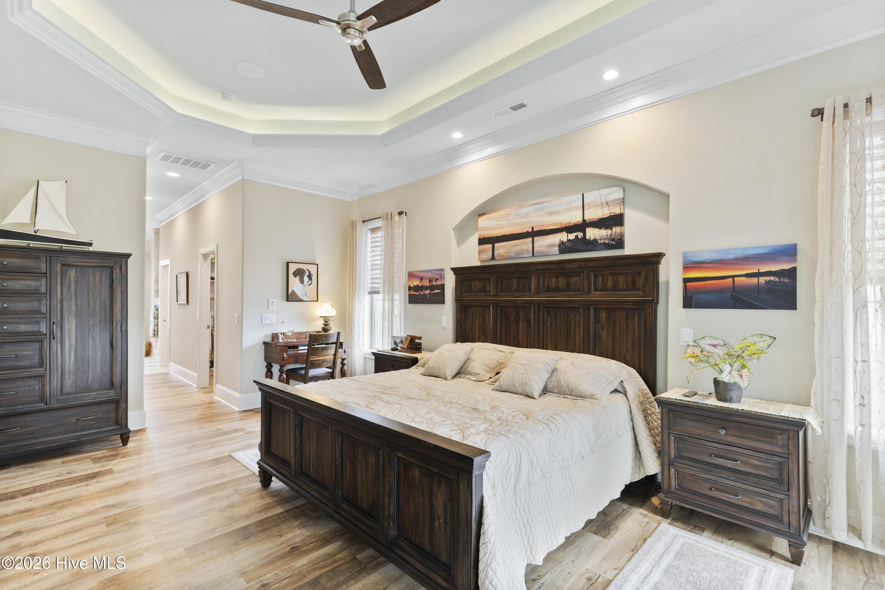 100551646 | Photo 23