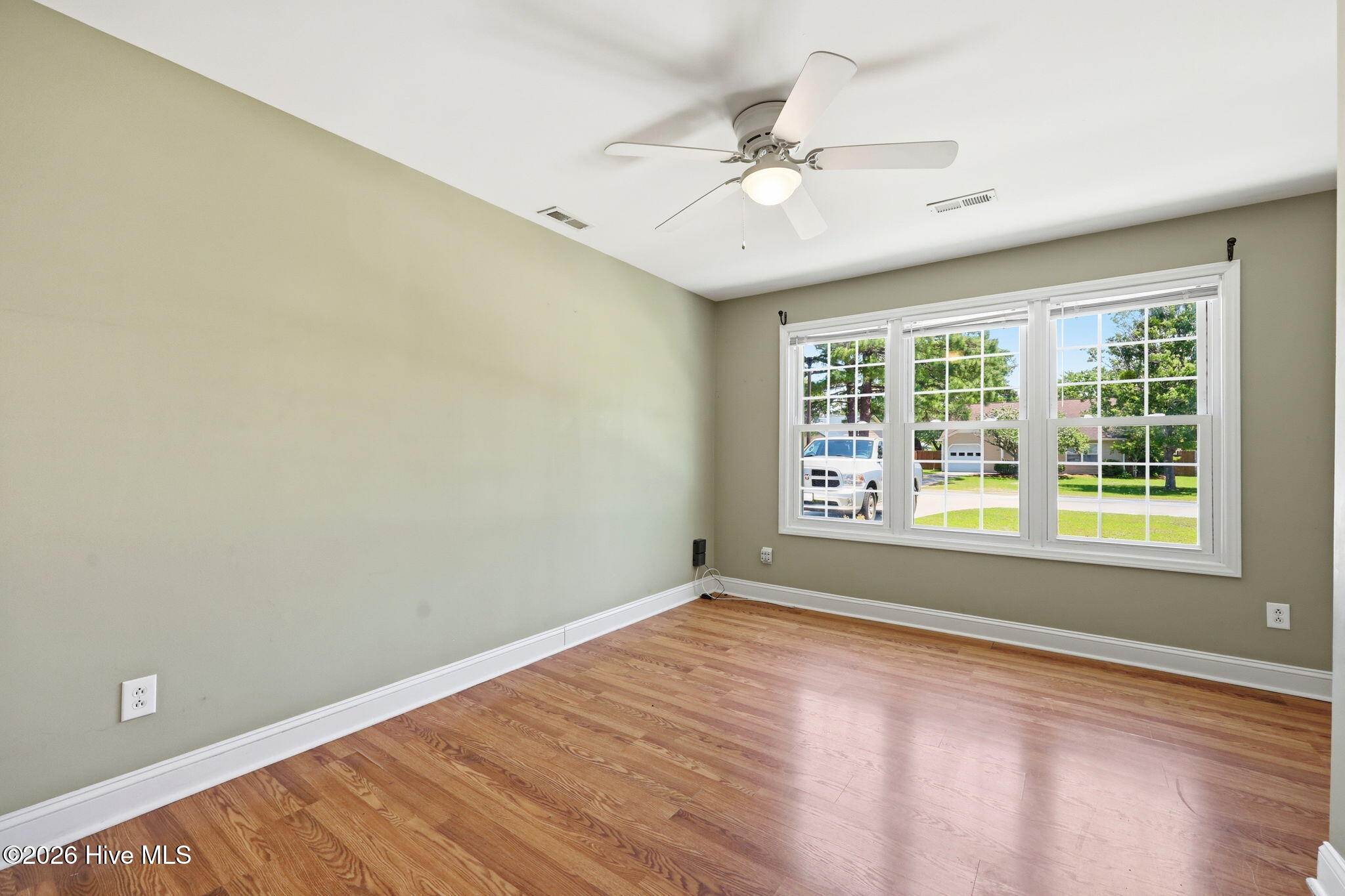 415 Red Fox Trail,Newport