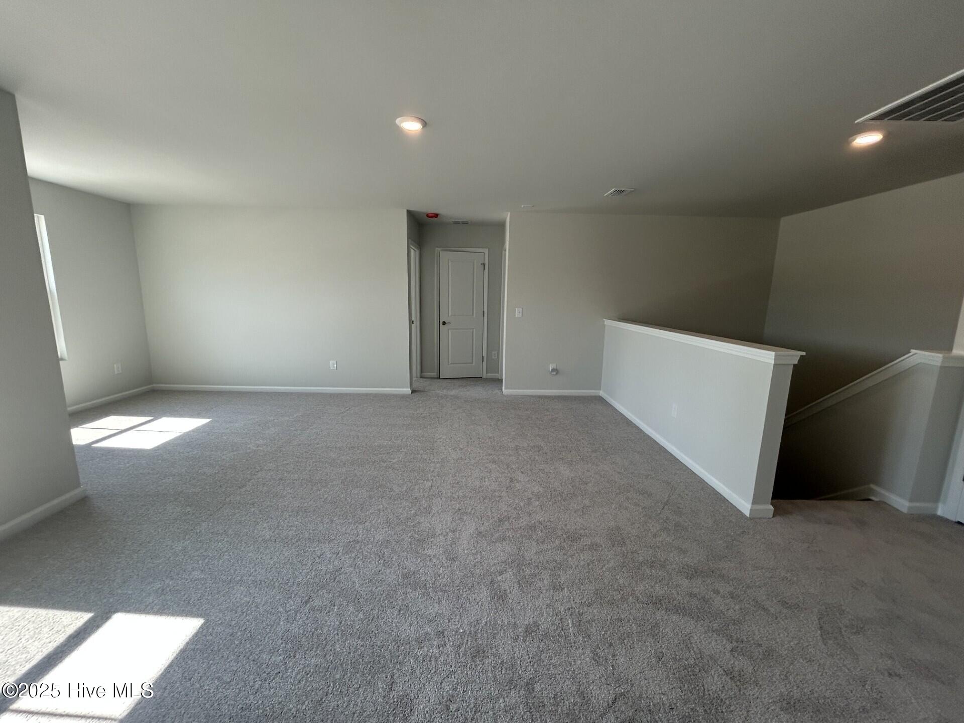 100525039 | Photo 22