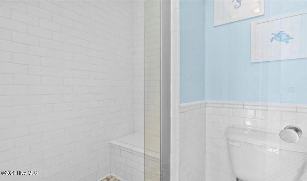 100507121 | Photo 26