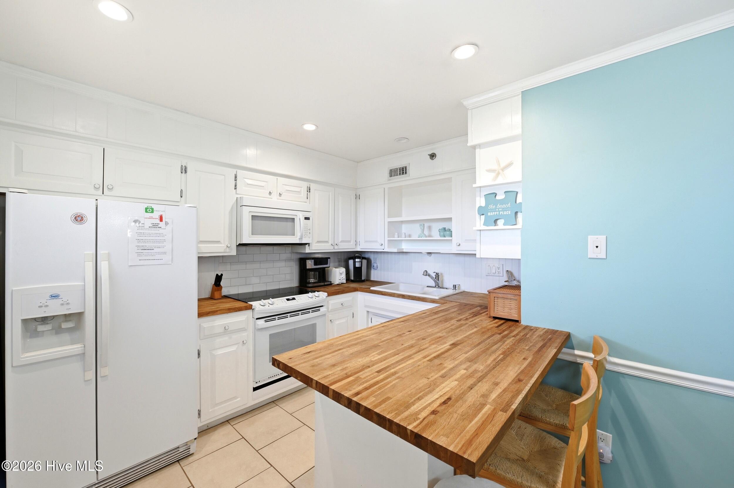 100569136 | Photo 11