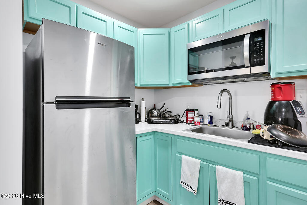 100555403 | Photo 37