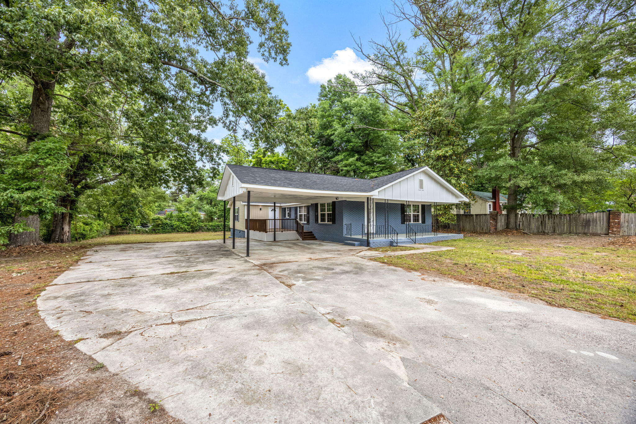 Homes for sale in Augusta, GA | 2111 Sanders Rd, Augusta, GA 30906 | MLS# 98257096