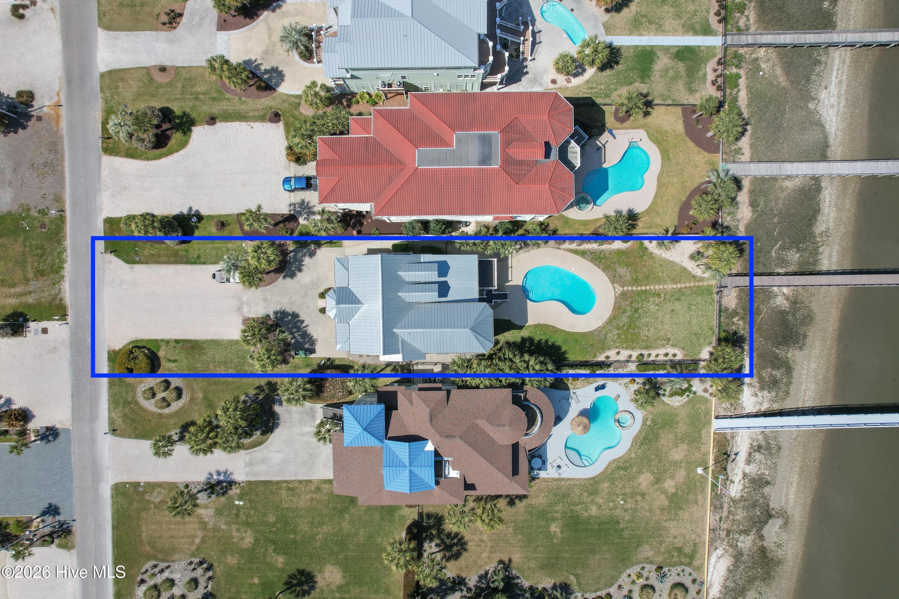 100566574 | Photo 90