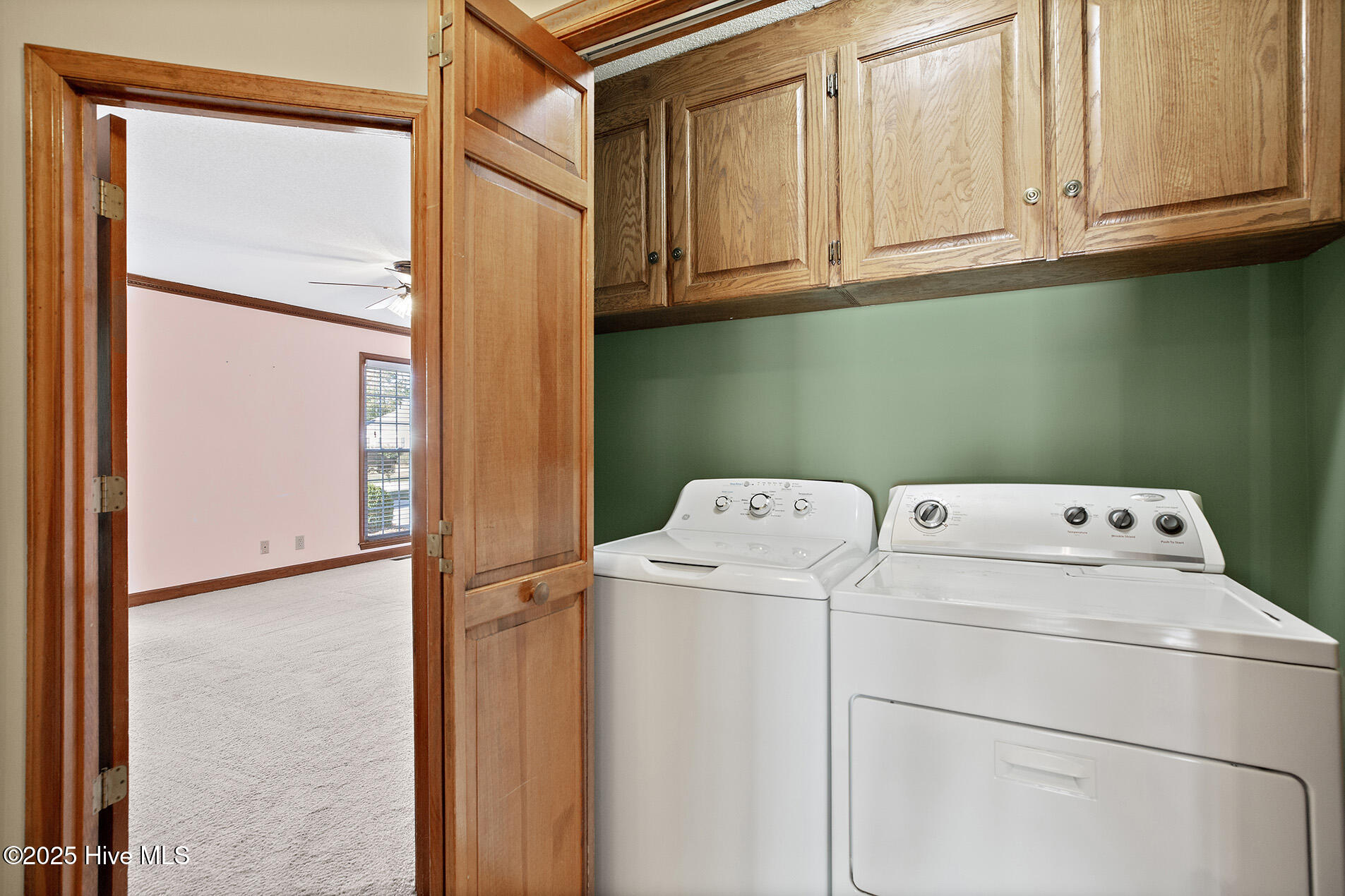 100541648 | Photo 29