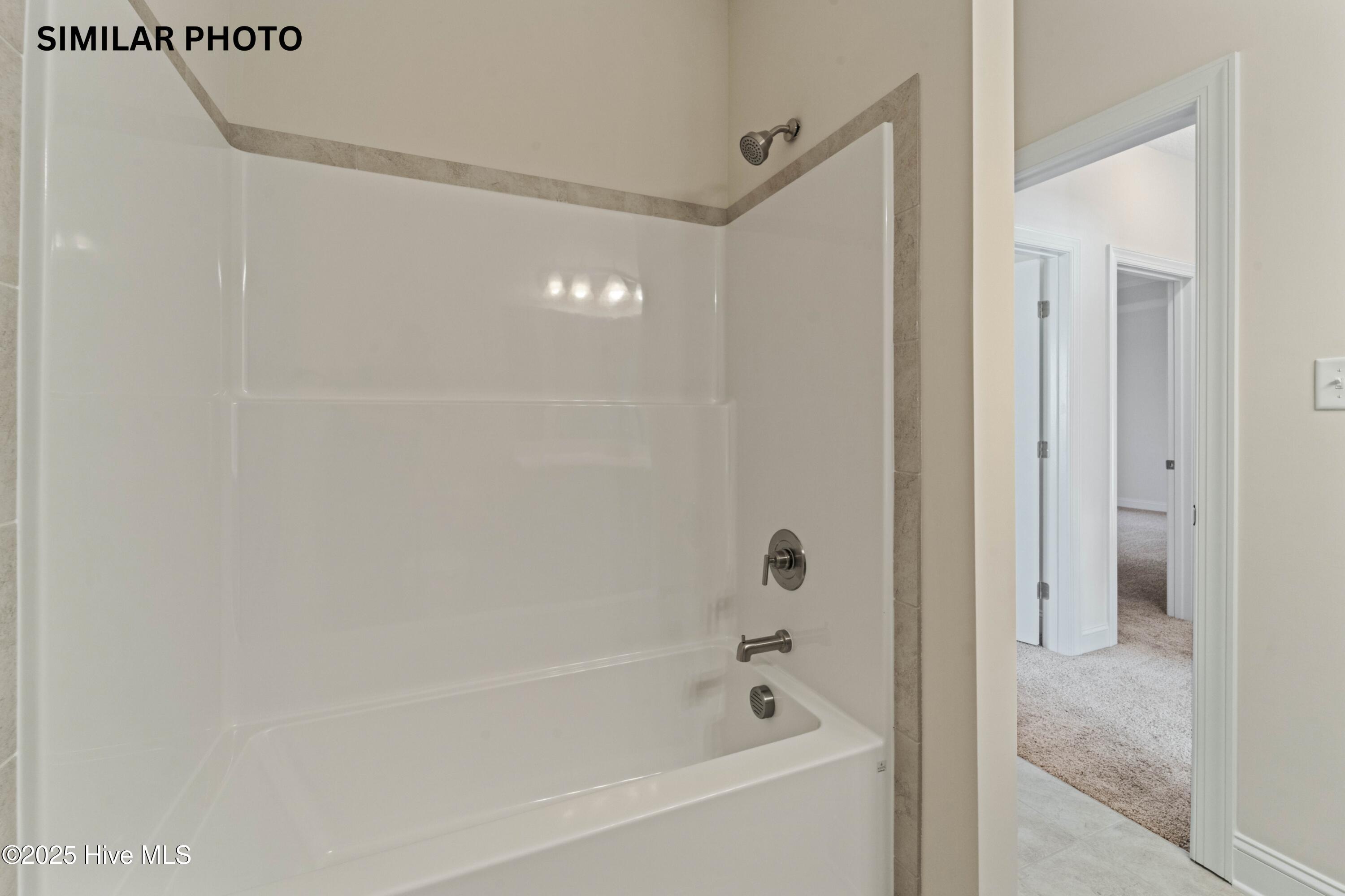 100543814 | Photo 32