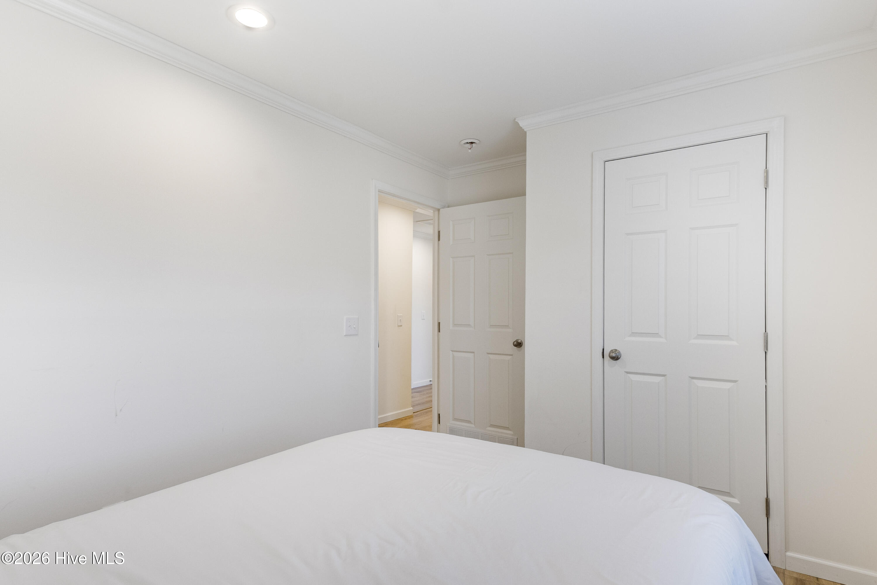 100552781 | Photo 26