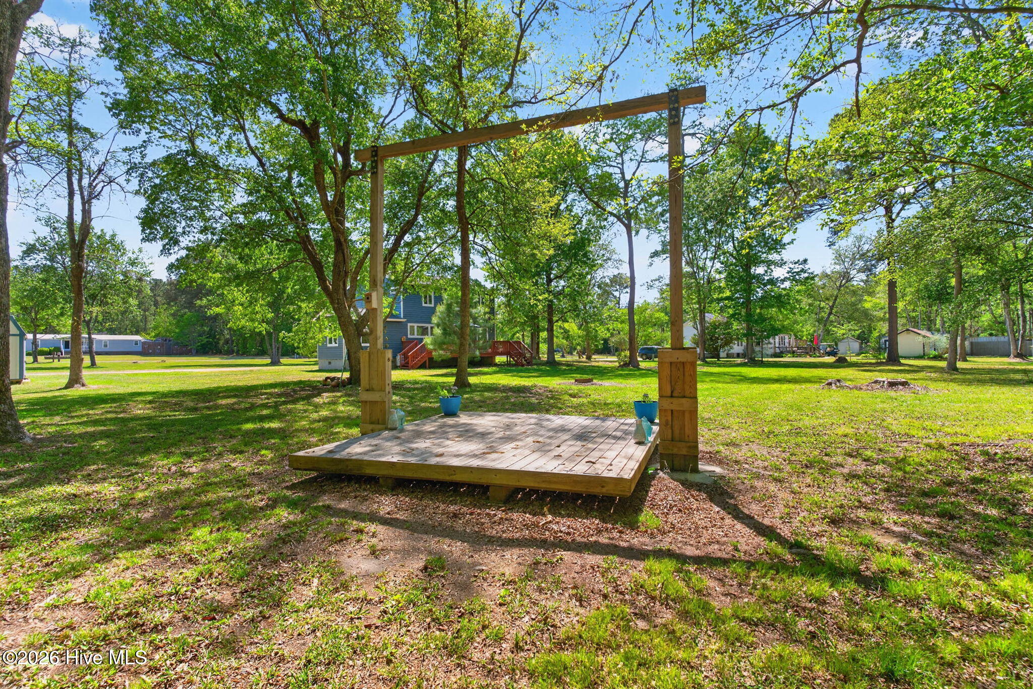 100568923 | Photo 10