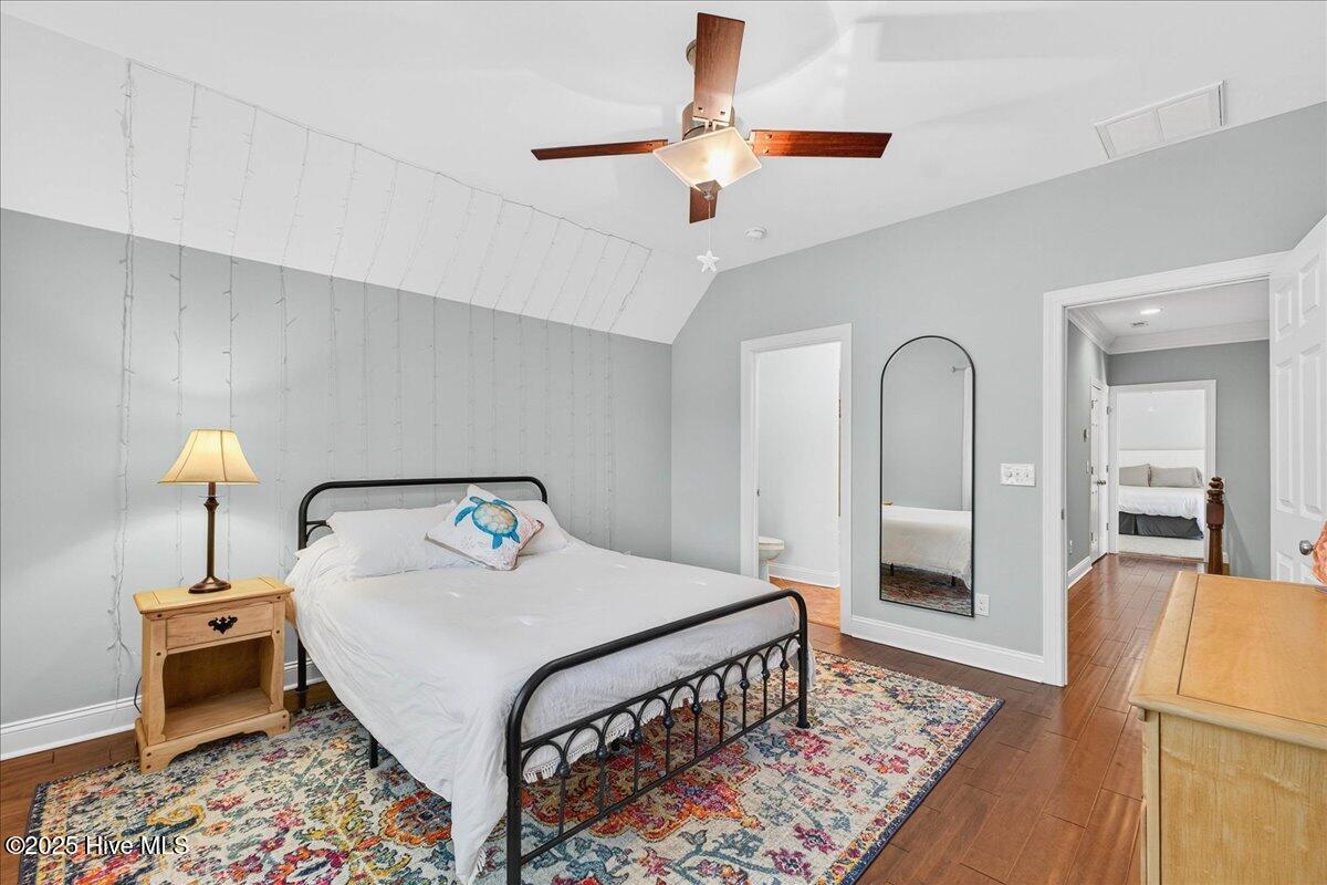 100530604 | Photo 69