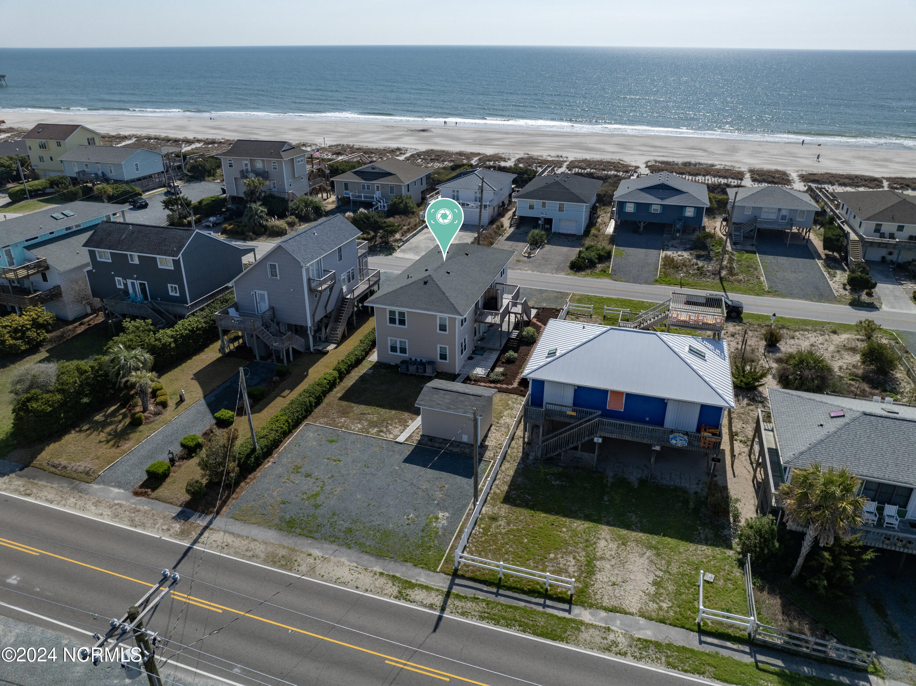 Undisclosed Address, Topsail Beach, NC, 28445