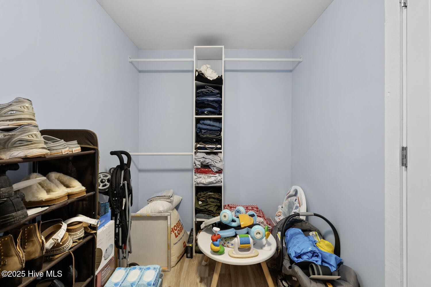 100546877 | Photo 15