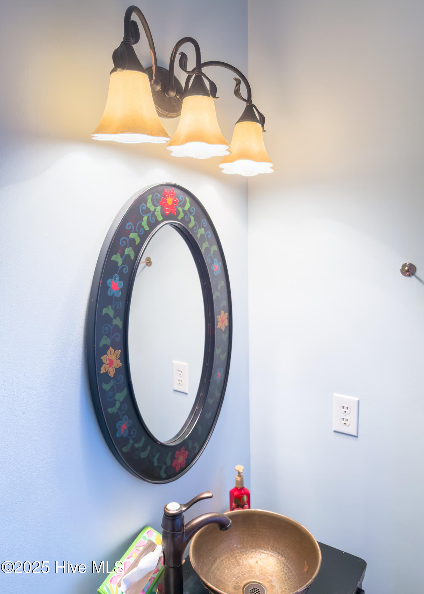 100547158 | Photo 12