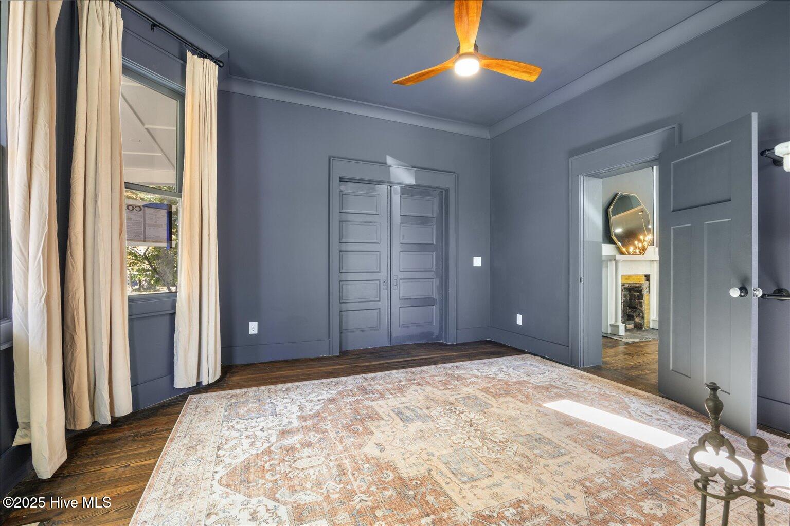 100537963 | Photo 22