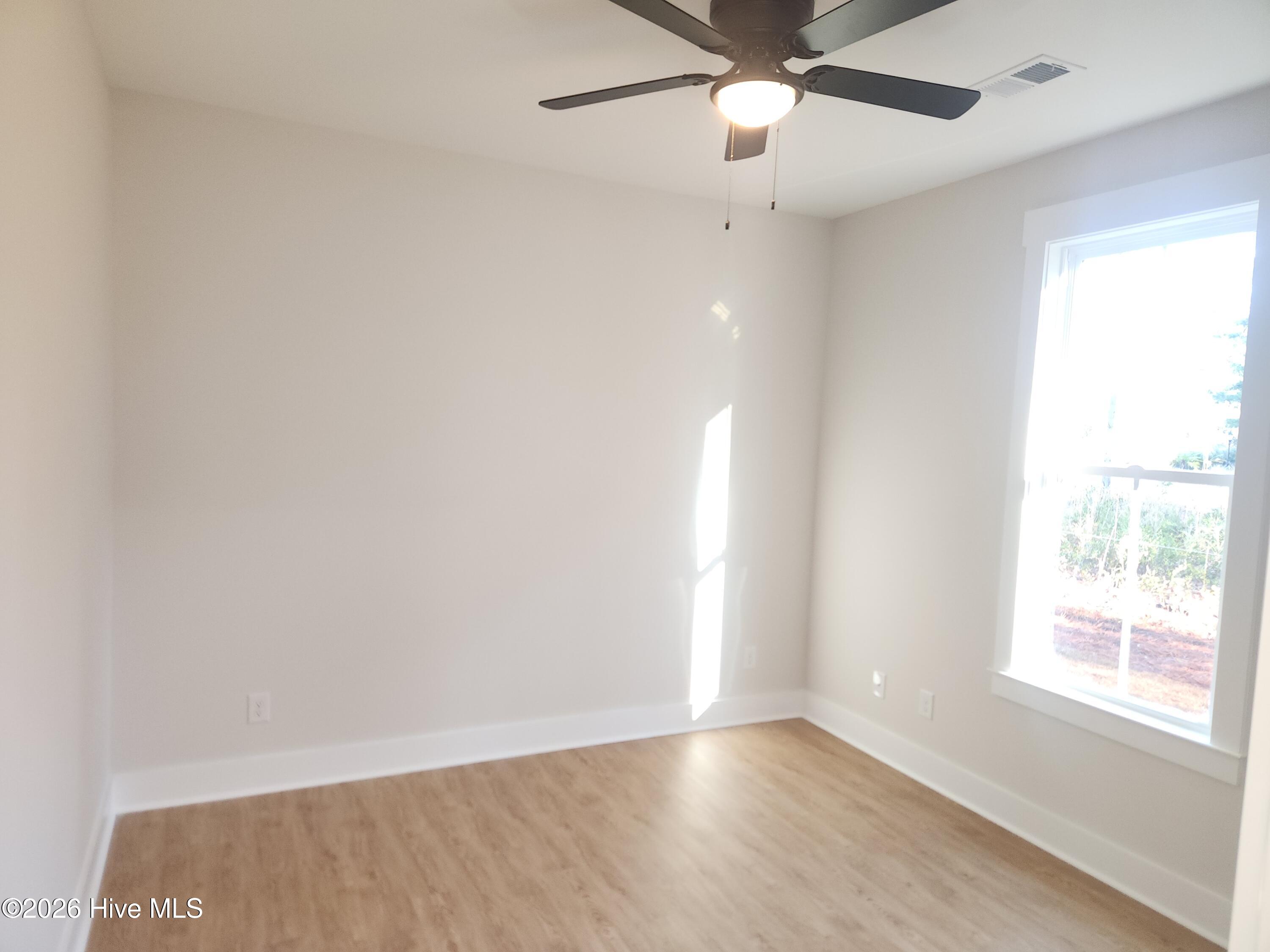 100554103 | Photo 29