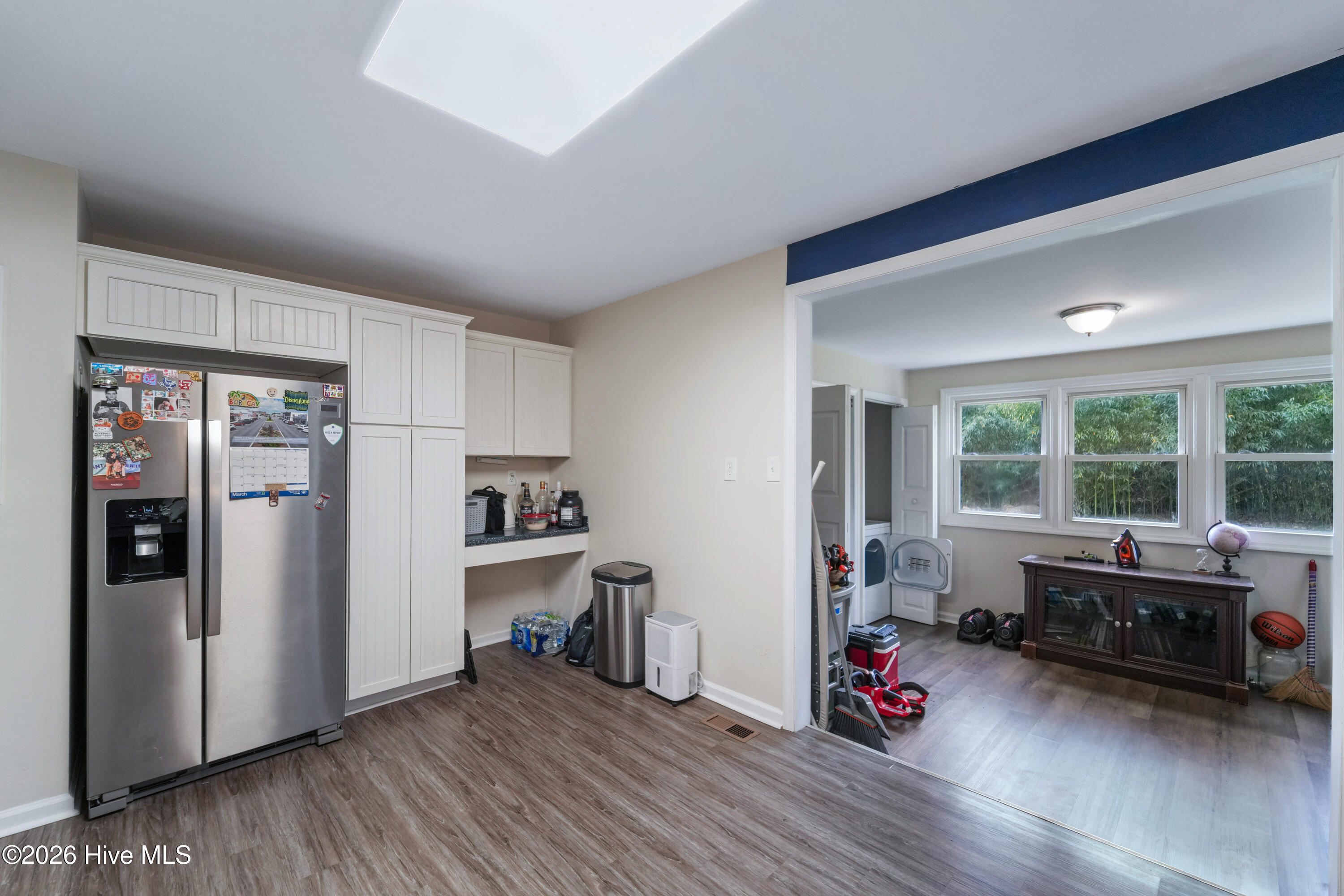 100561958 | Photo 17