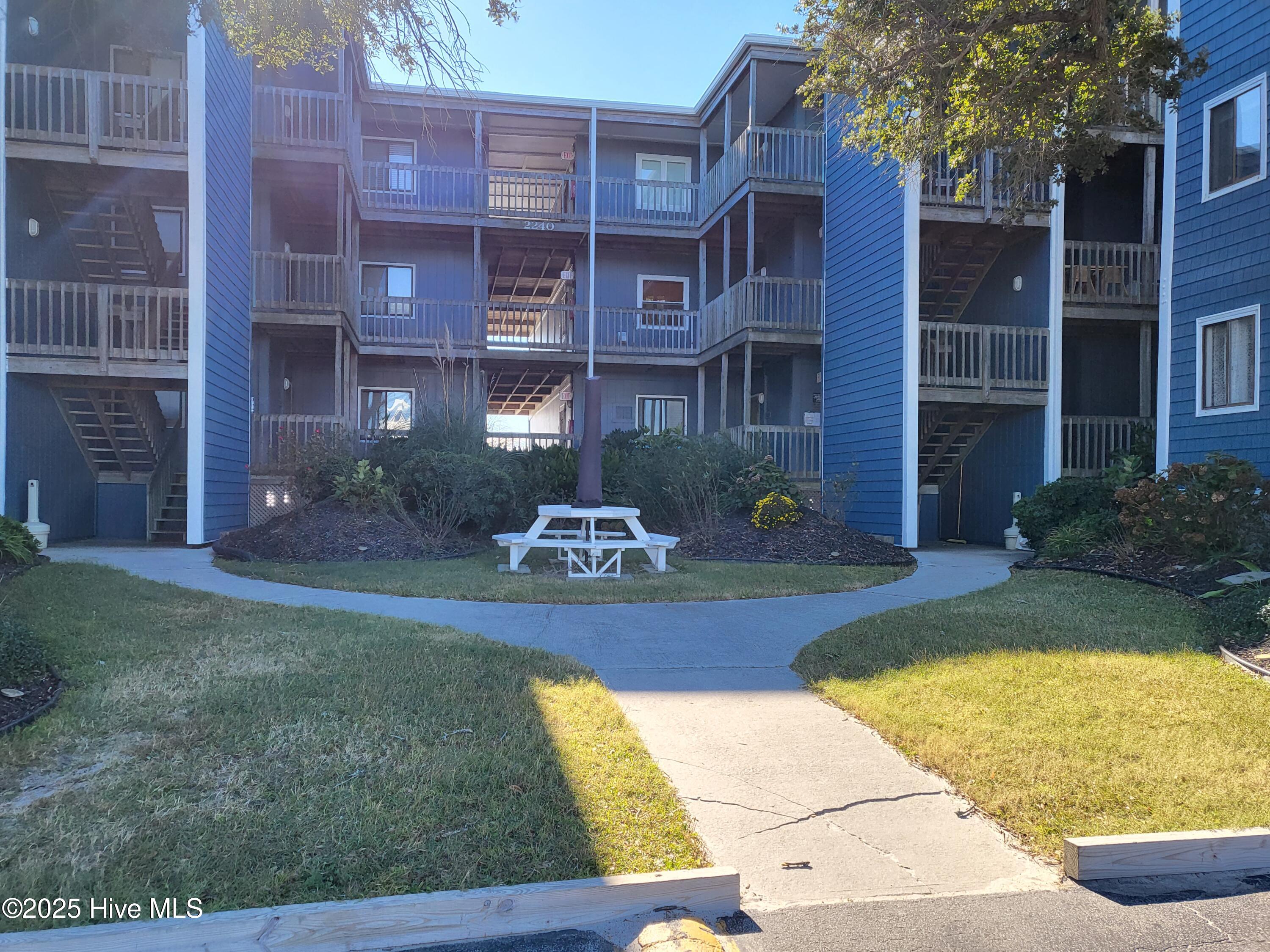 2174 New River Inlet Road 285 image