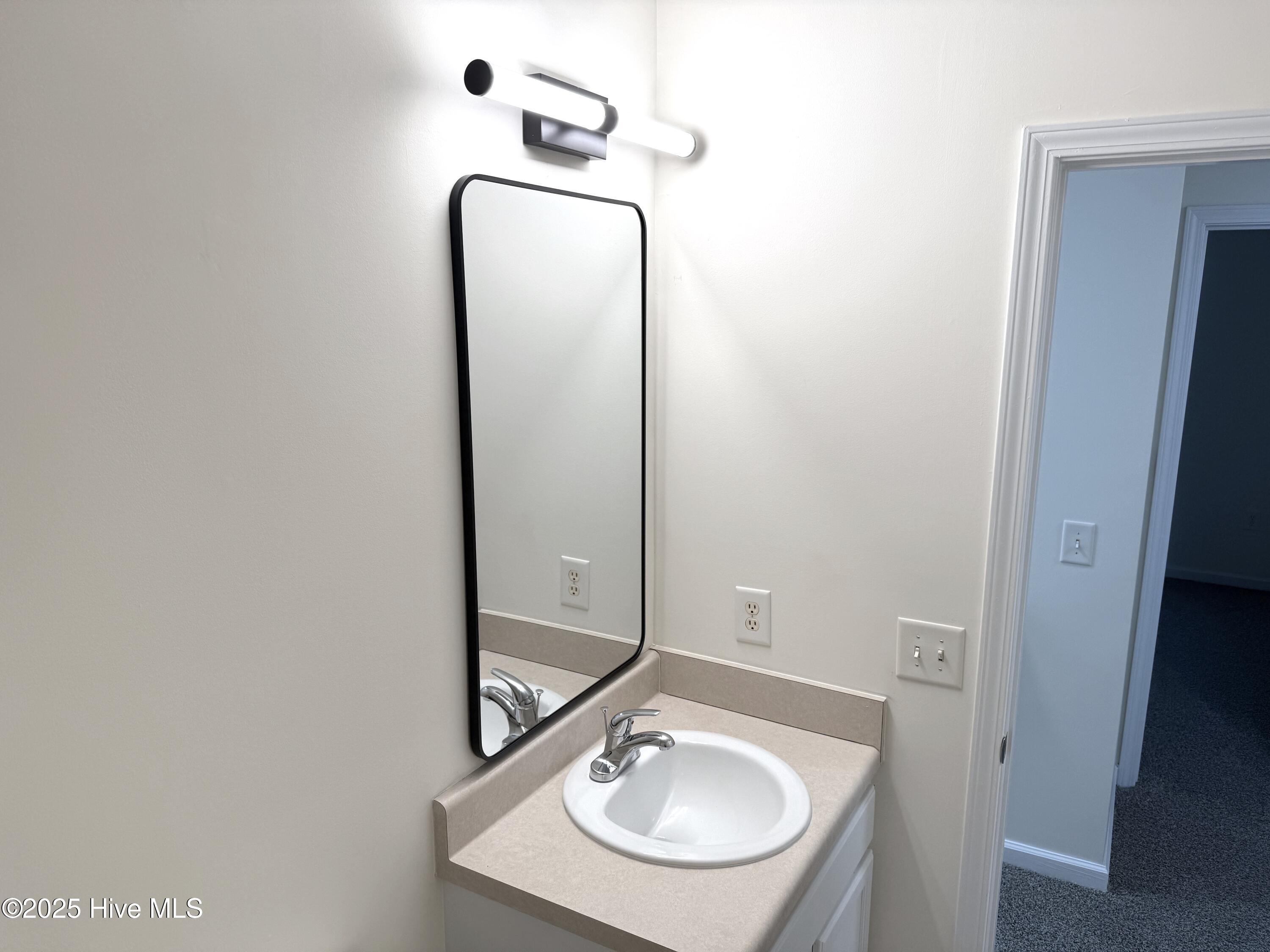 301 Comanche Trail,Havelock