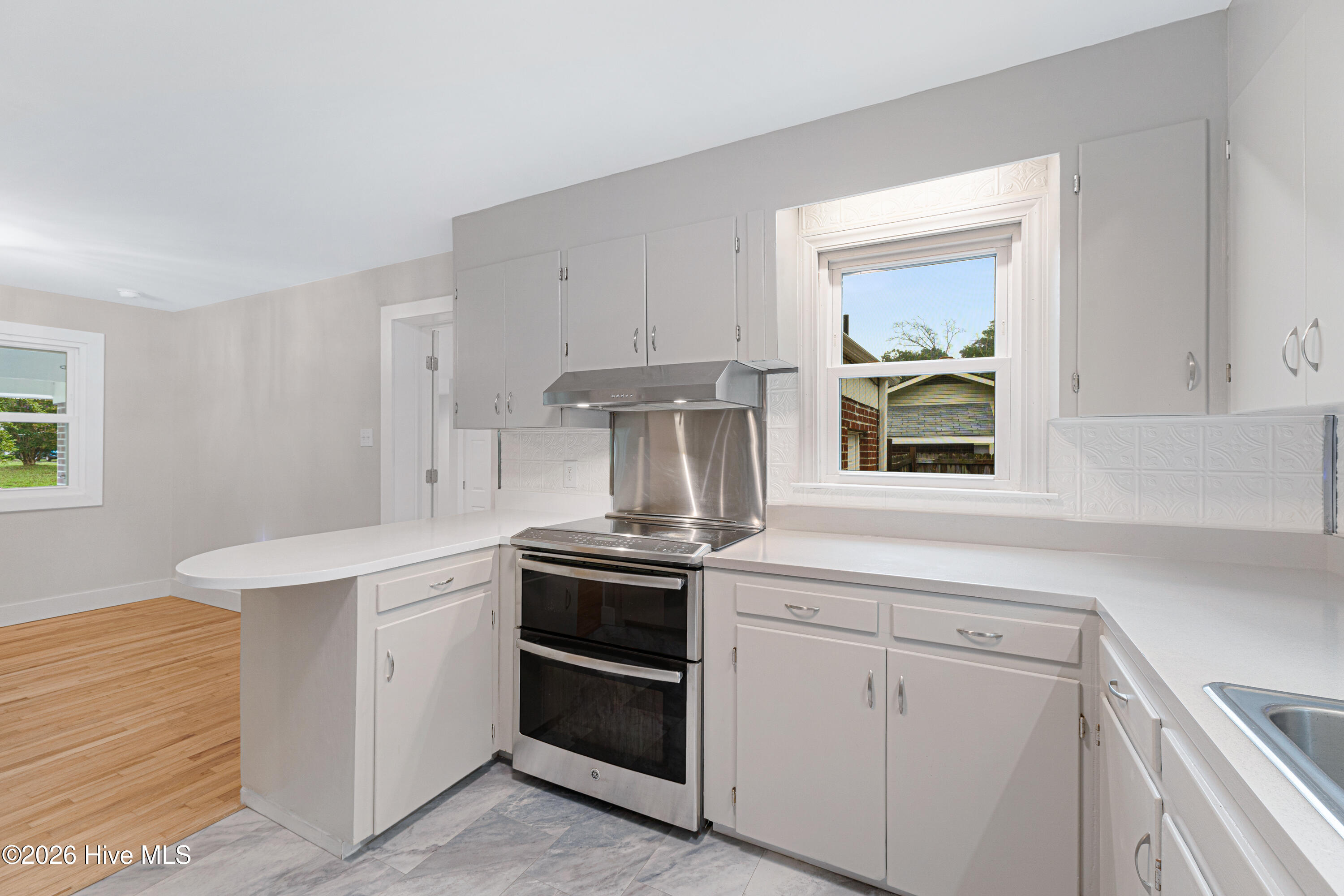 4111 Country Club Road,Morehead City