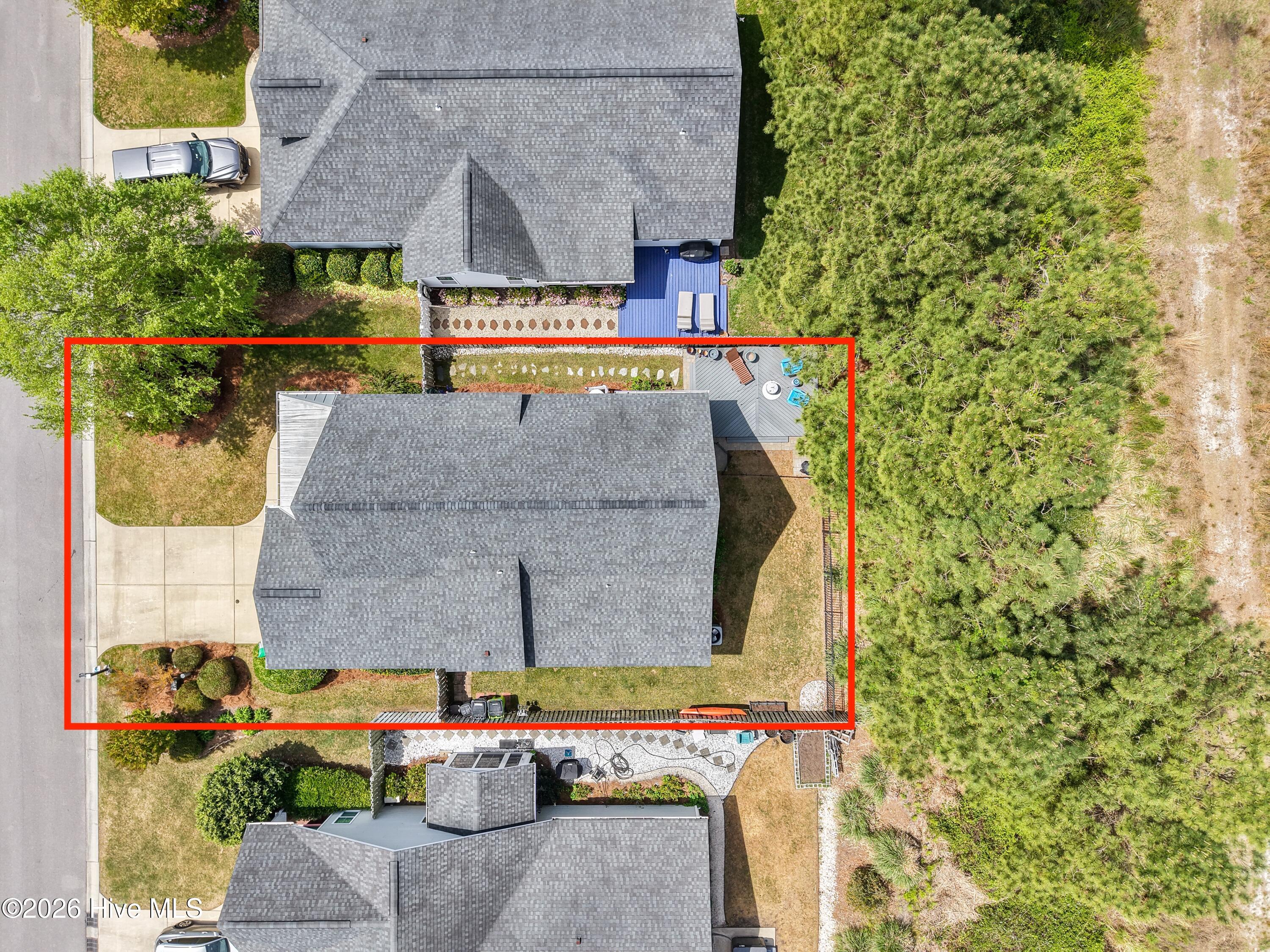 100566075 | Photo 62