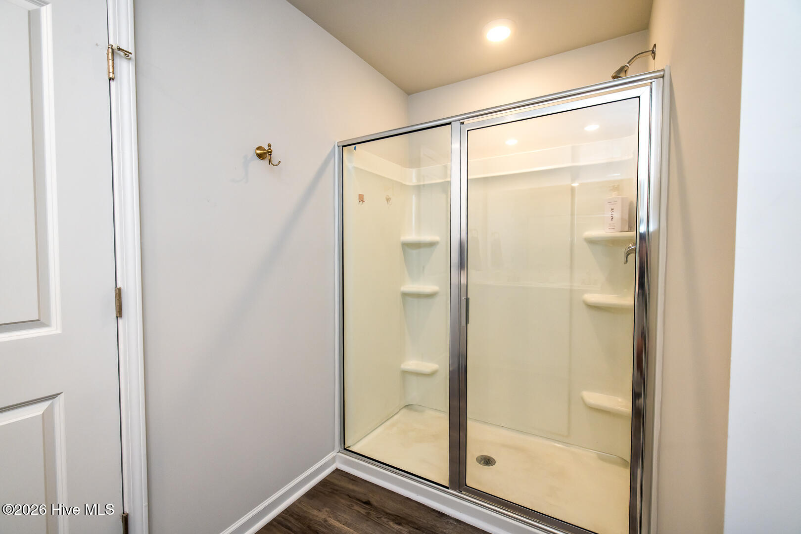 100570599 | Photo 22