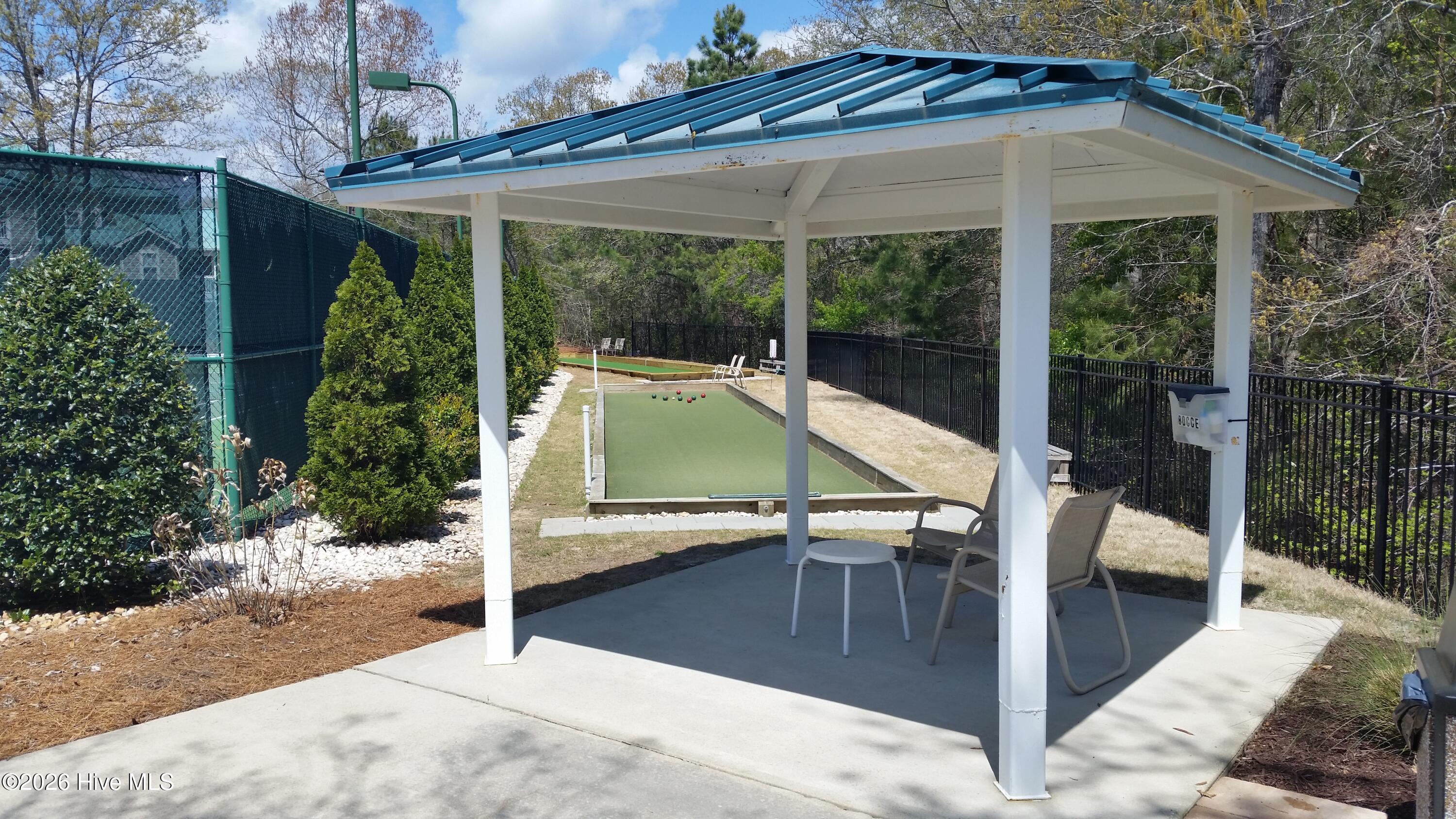 100564432 | Photo 120