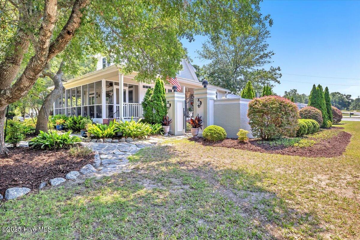 100516766 | Photo 56