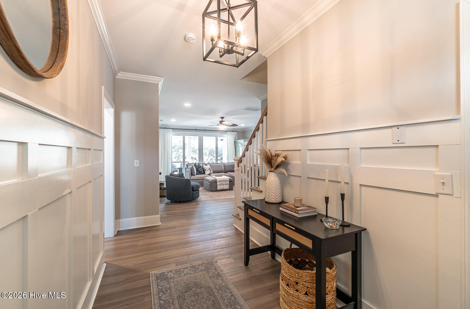 100555037 | Photo 12