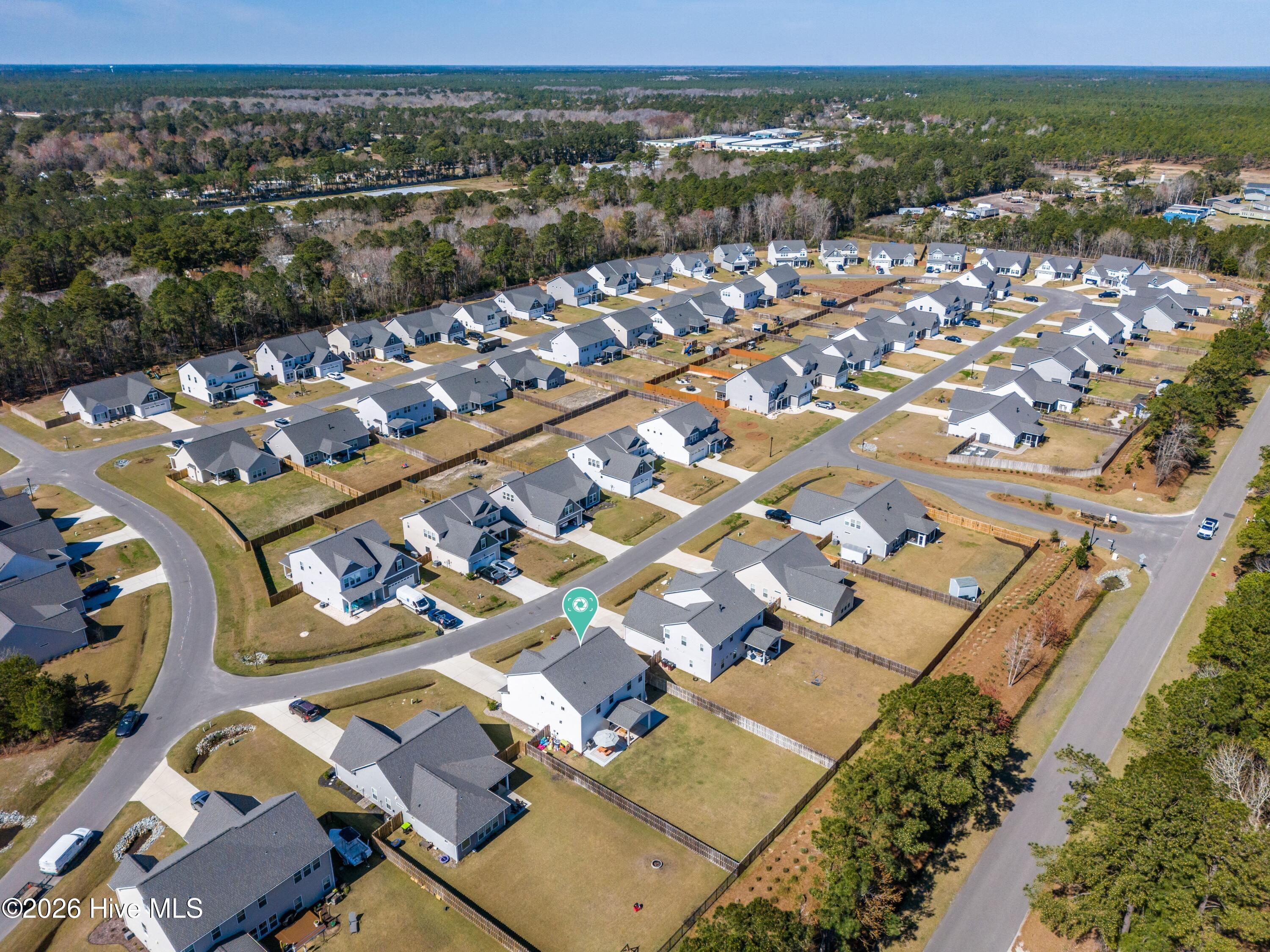 100562684 | Photo 56