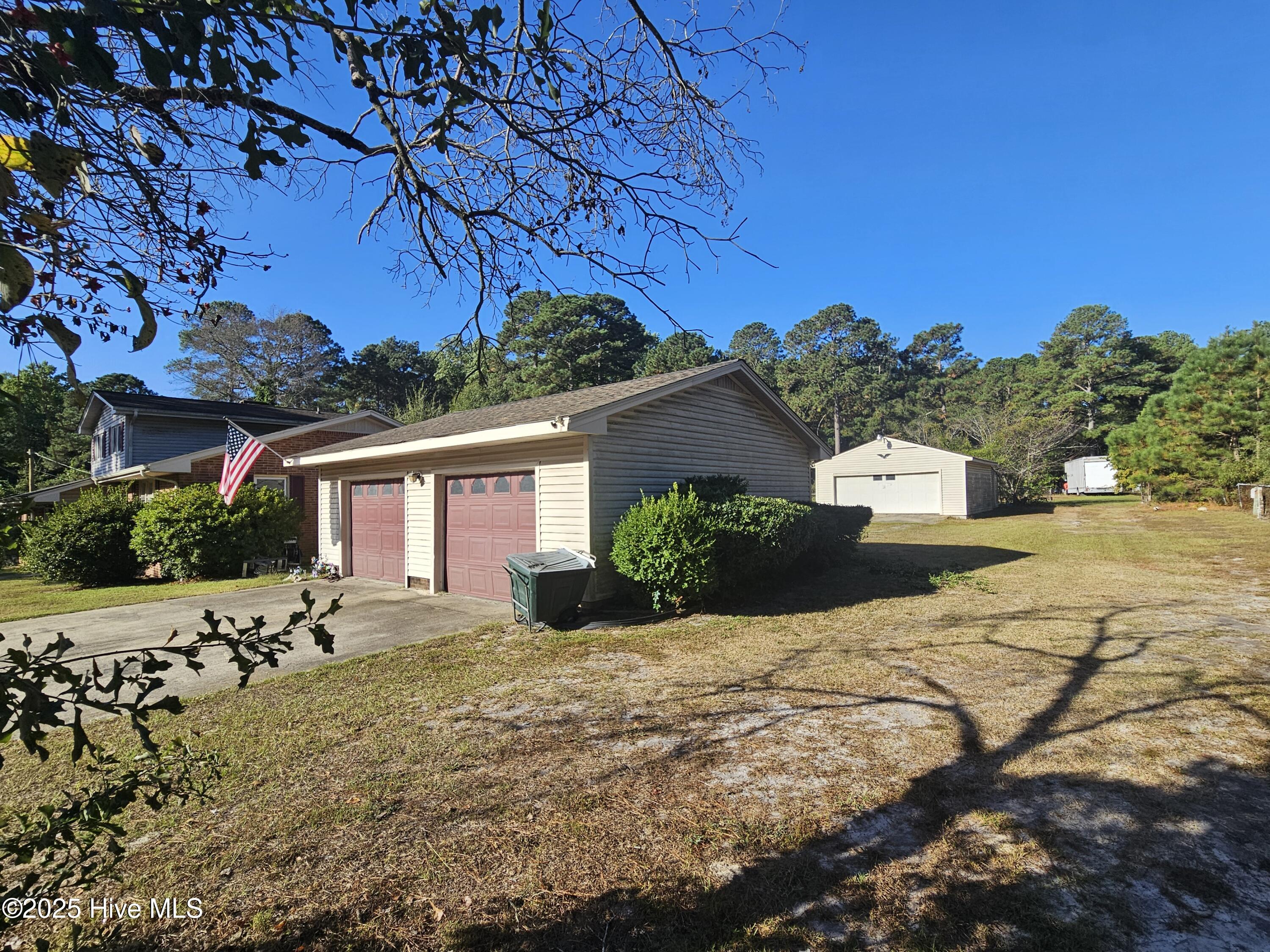 Homes for sale in Goldsboro, NC | 707 Ridge Dr, Goldsboro, NC 27530 | MLS# 100536606