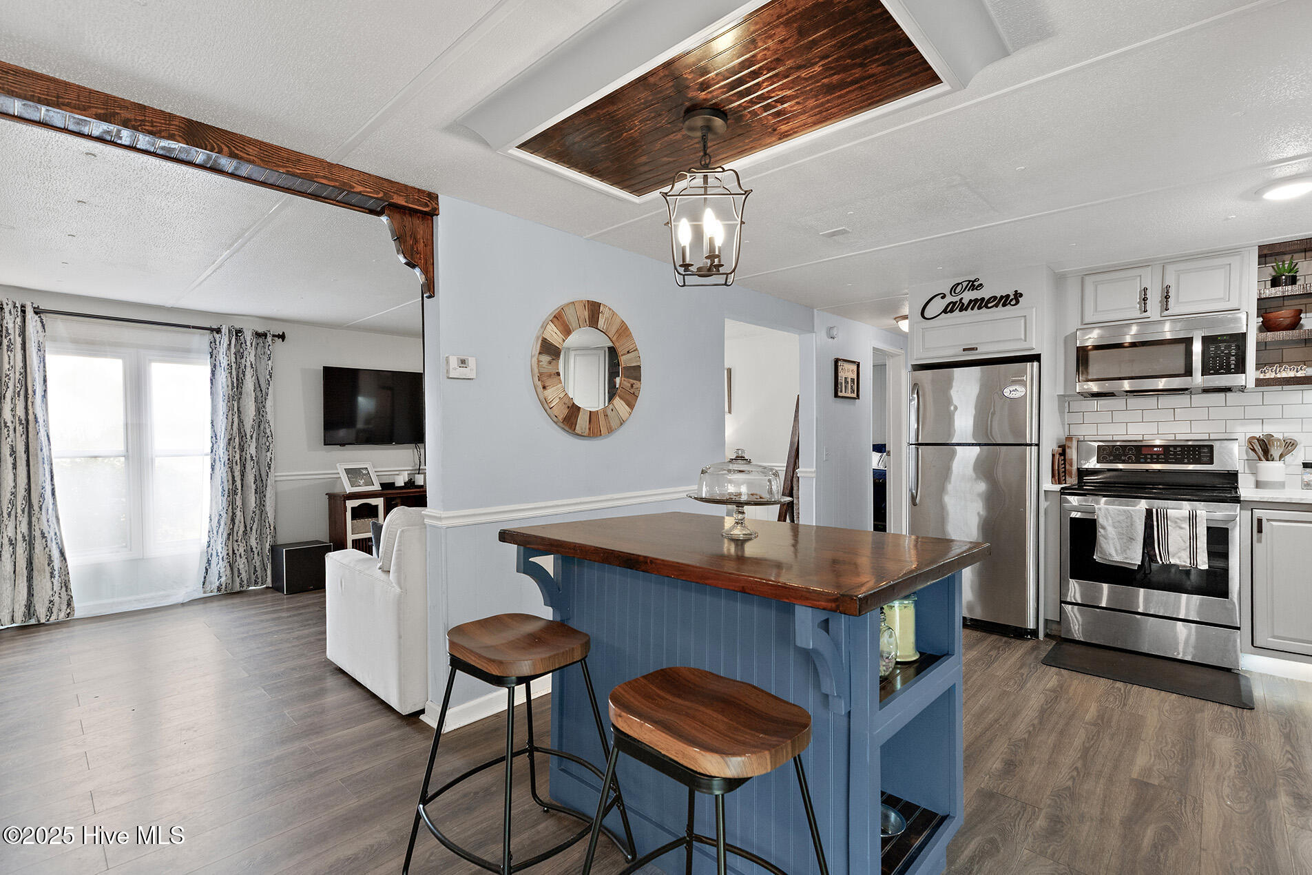 100544920 | Photo 16