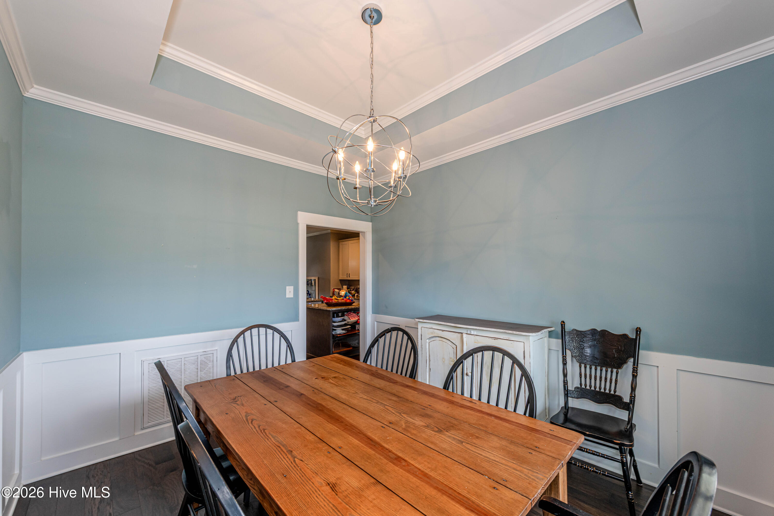 100559174 | Photo 14