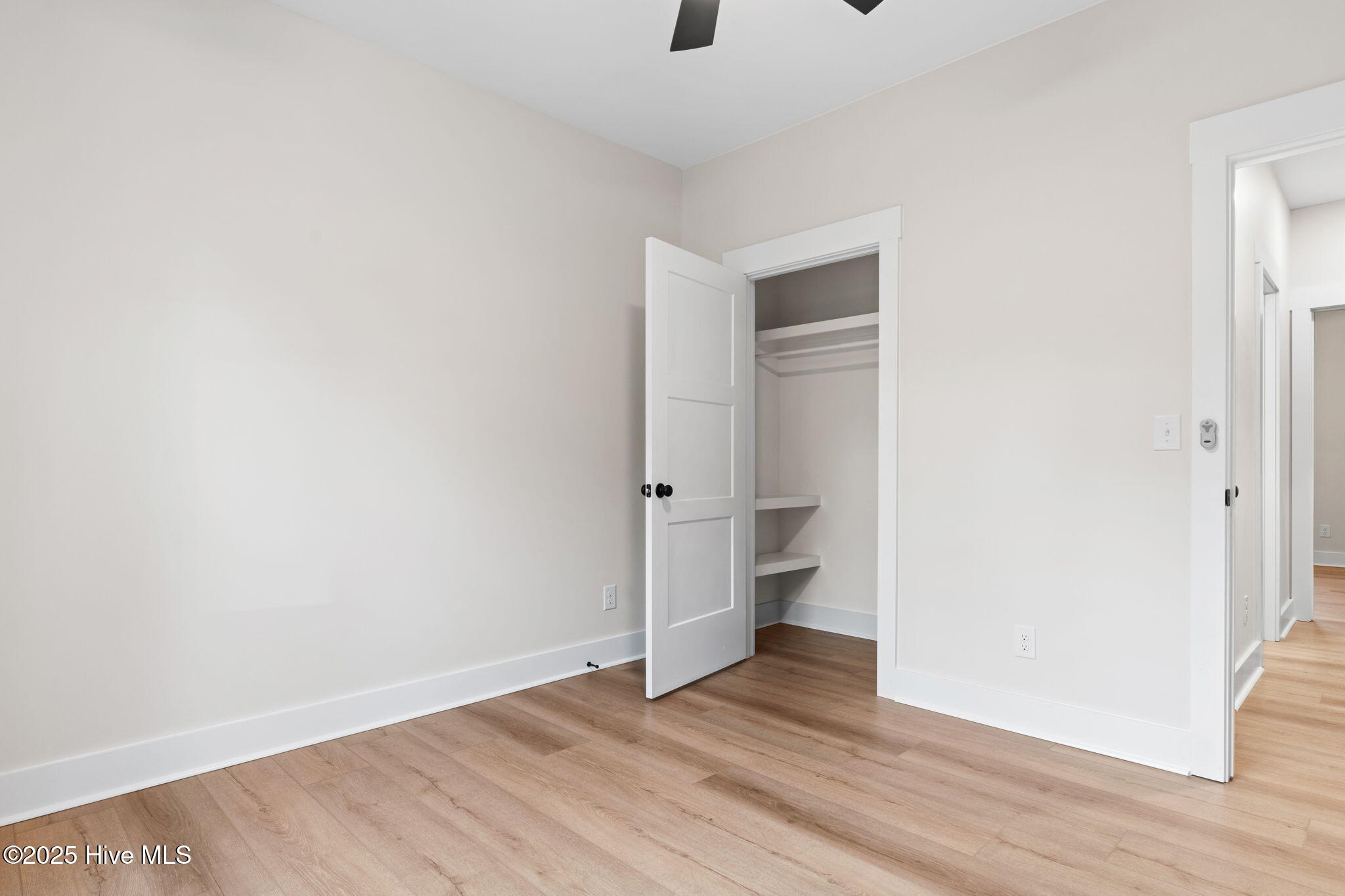 100537553 | Photo 41