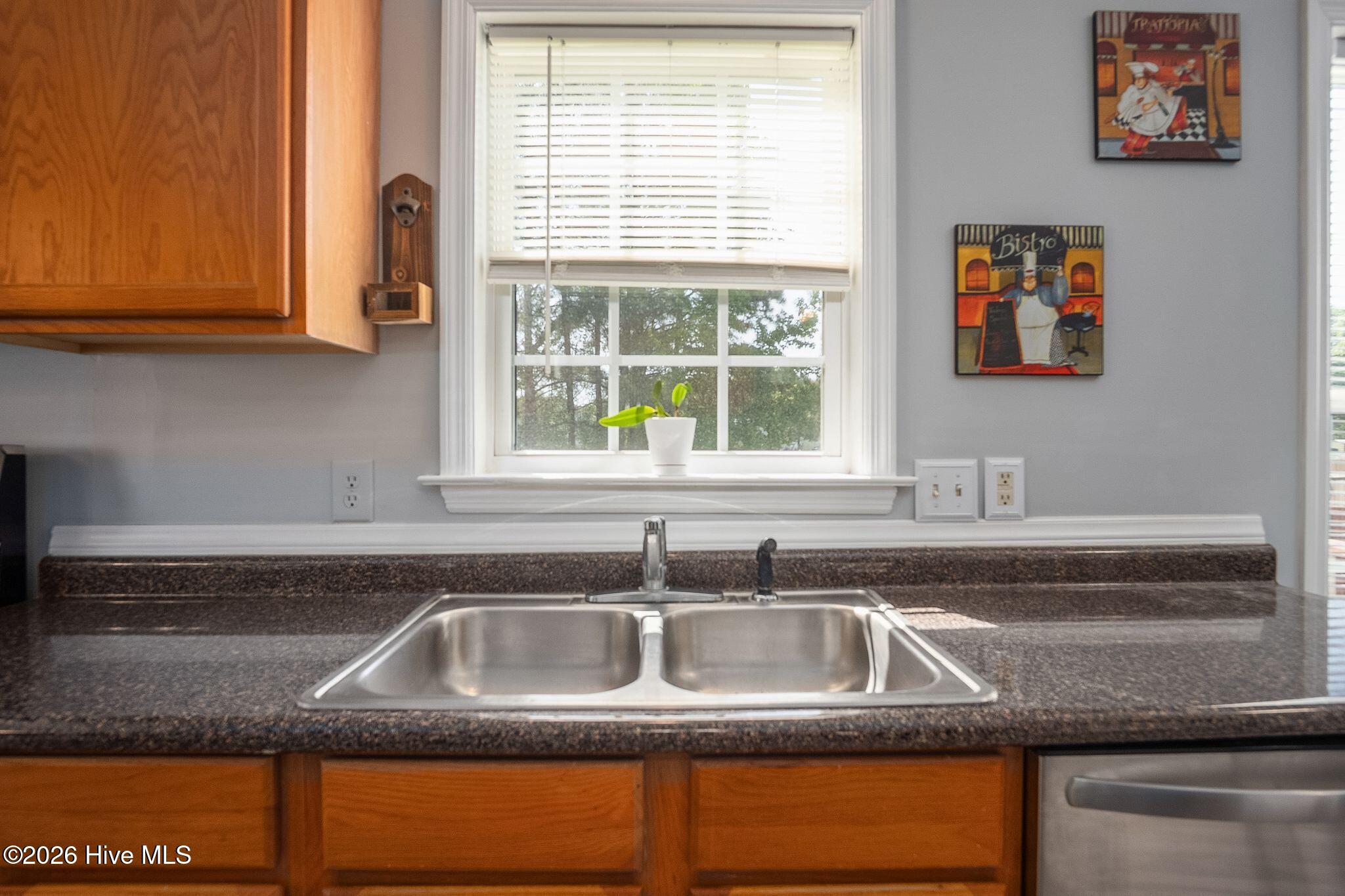 111 Baldwin Court, Jacksonville, NC, 28546