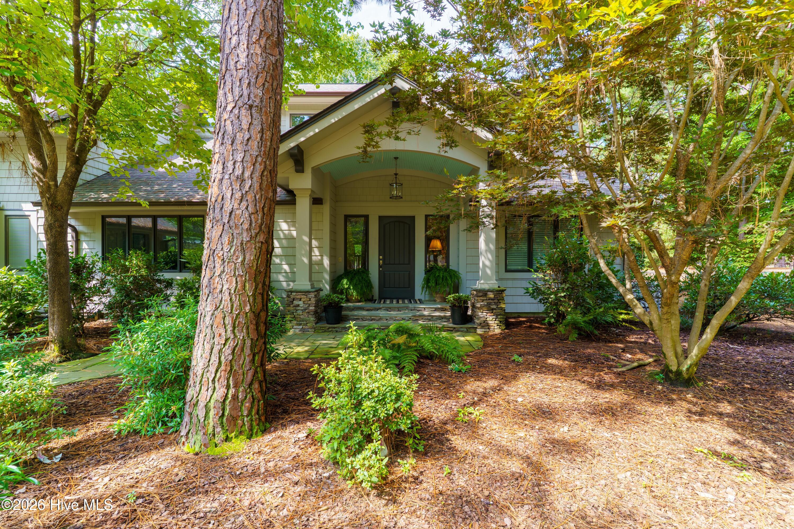 Photo 1 of Mansion for sale at 35 Bel Air Dr, Pinehurst, NC 28374 | MLS# 100601345 | Listing updated on 2026-09-04